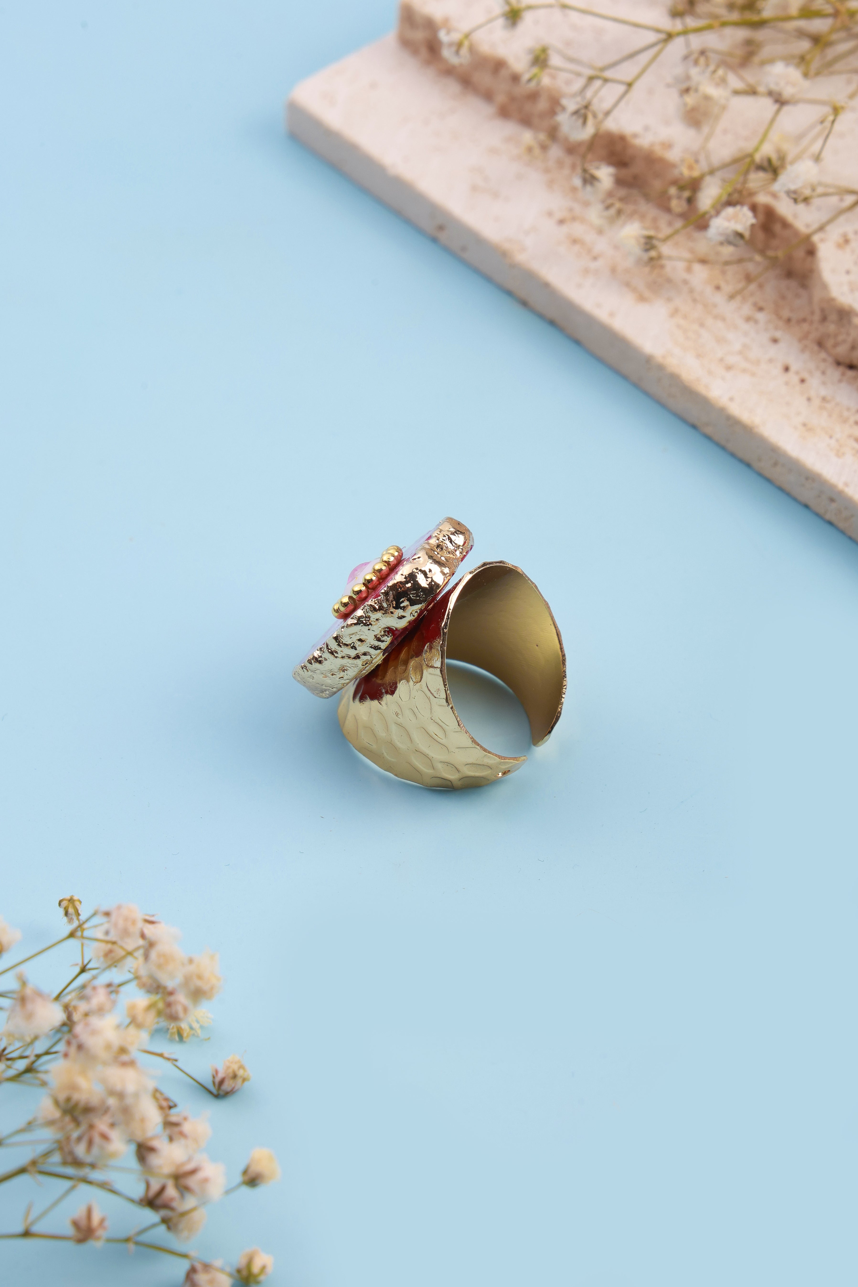 Eyedra Red Ring