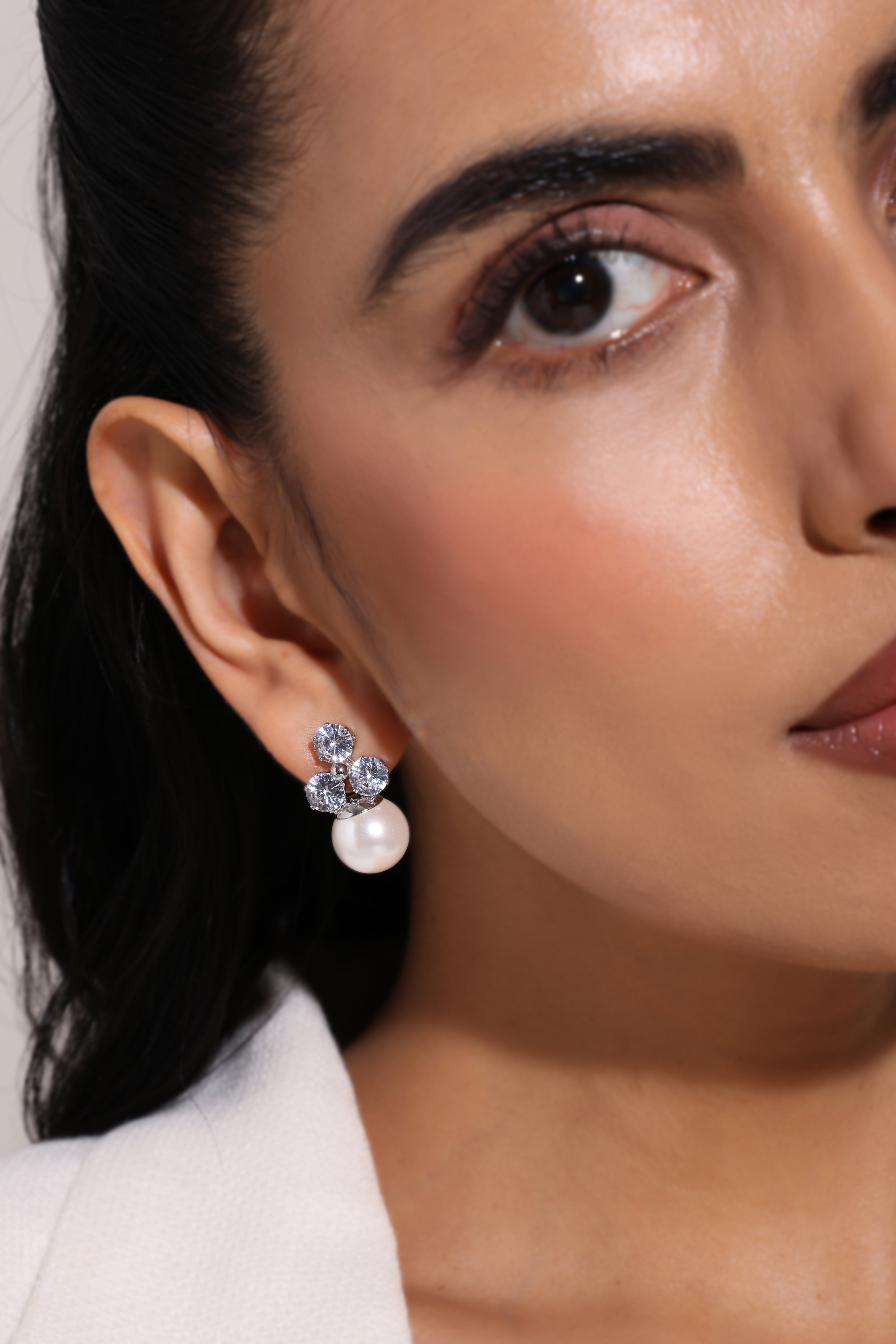 Oravina Earrings