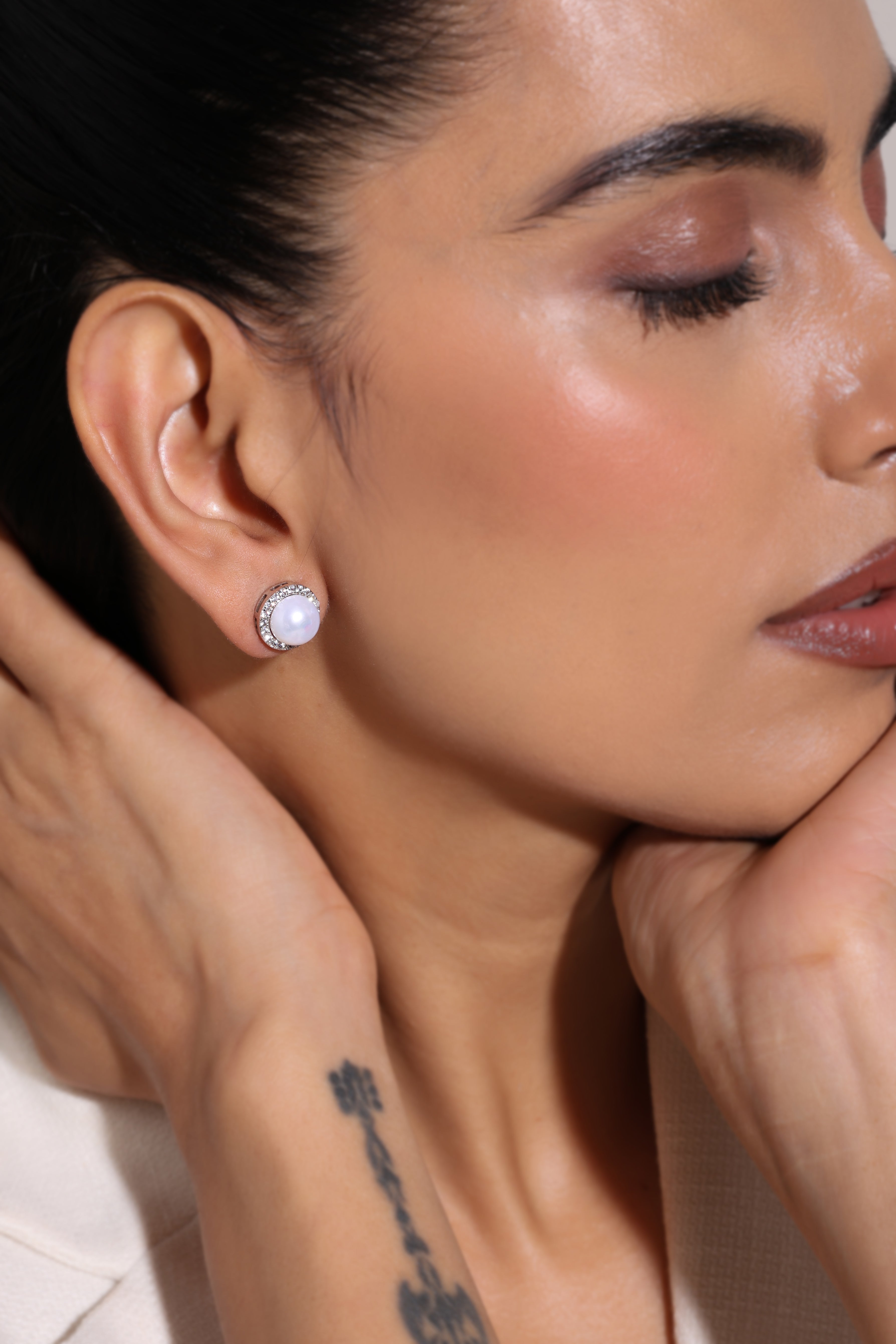 Elysande Studs