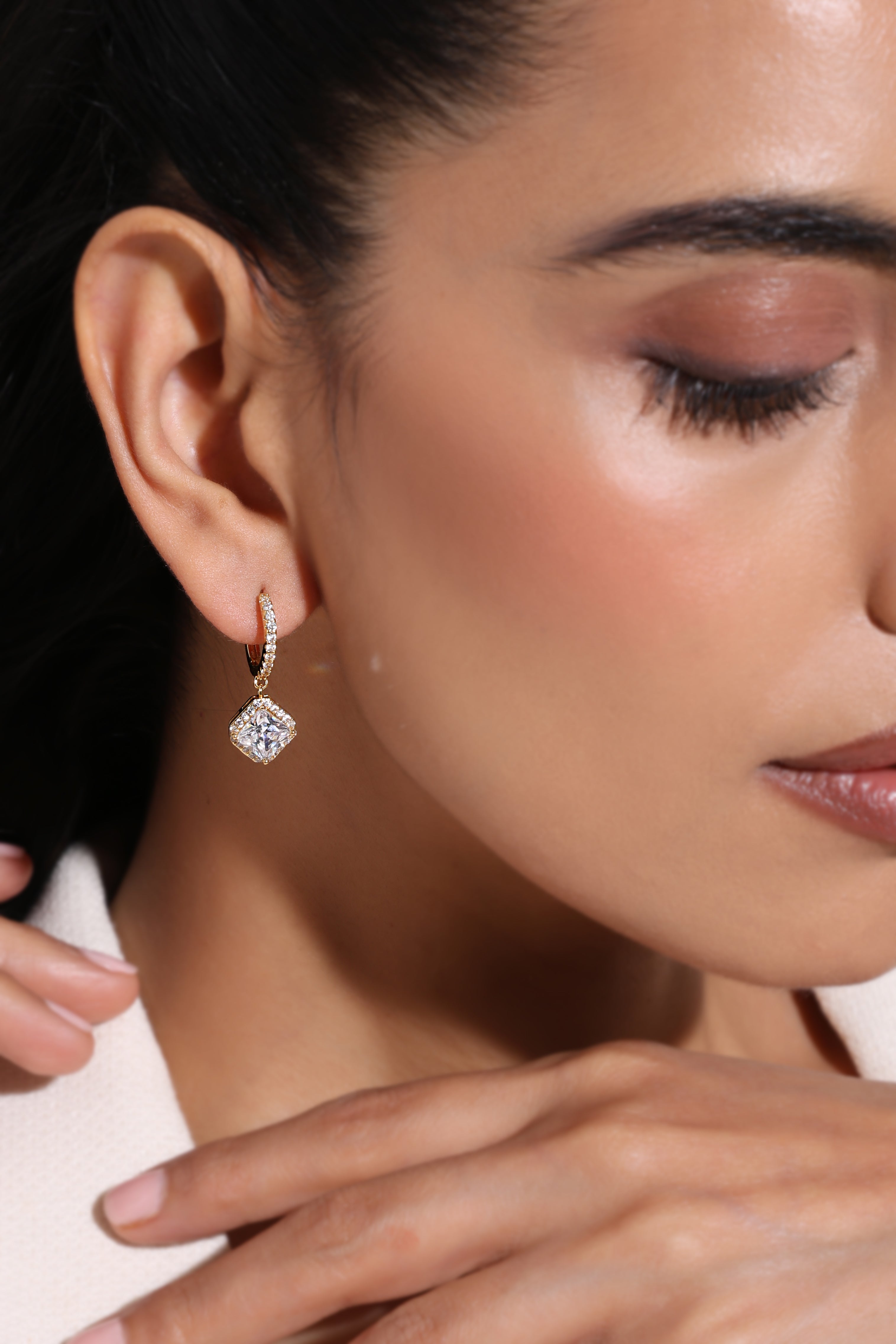 Fioravinah Earrings
