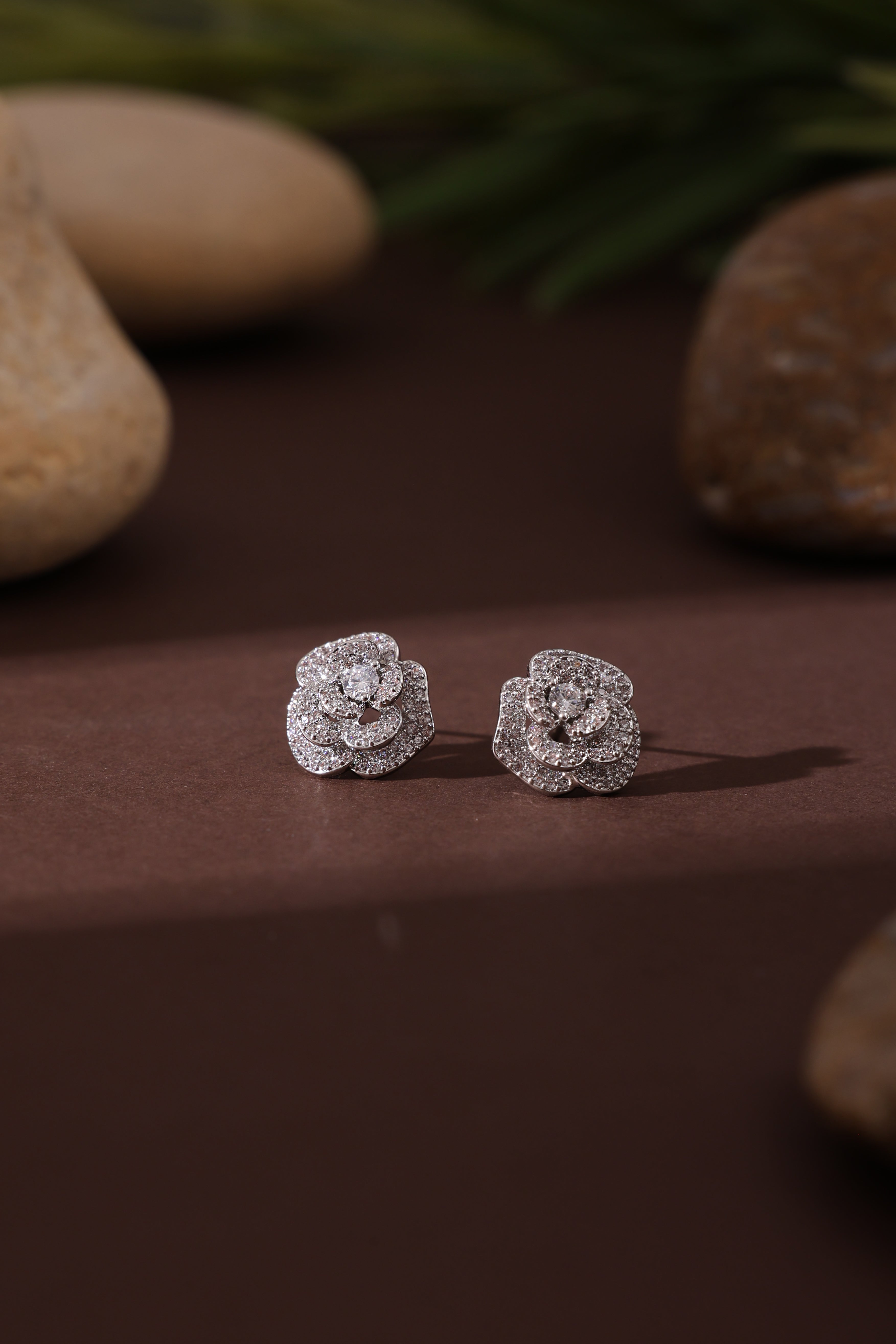Novelle Studs
