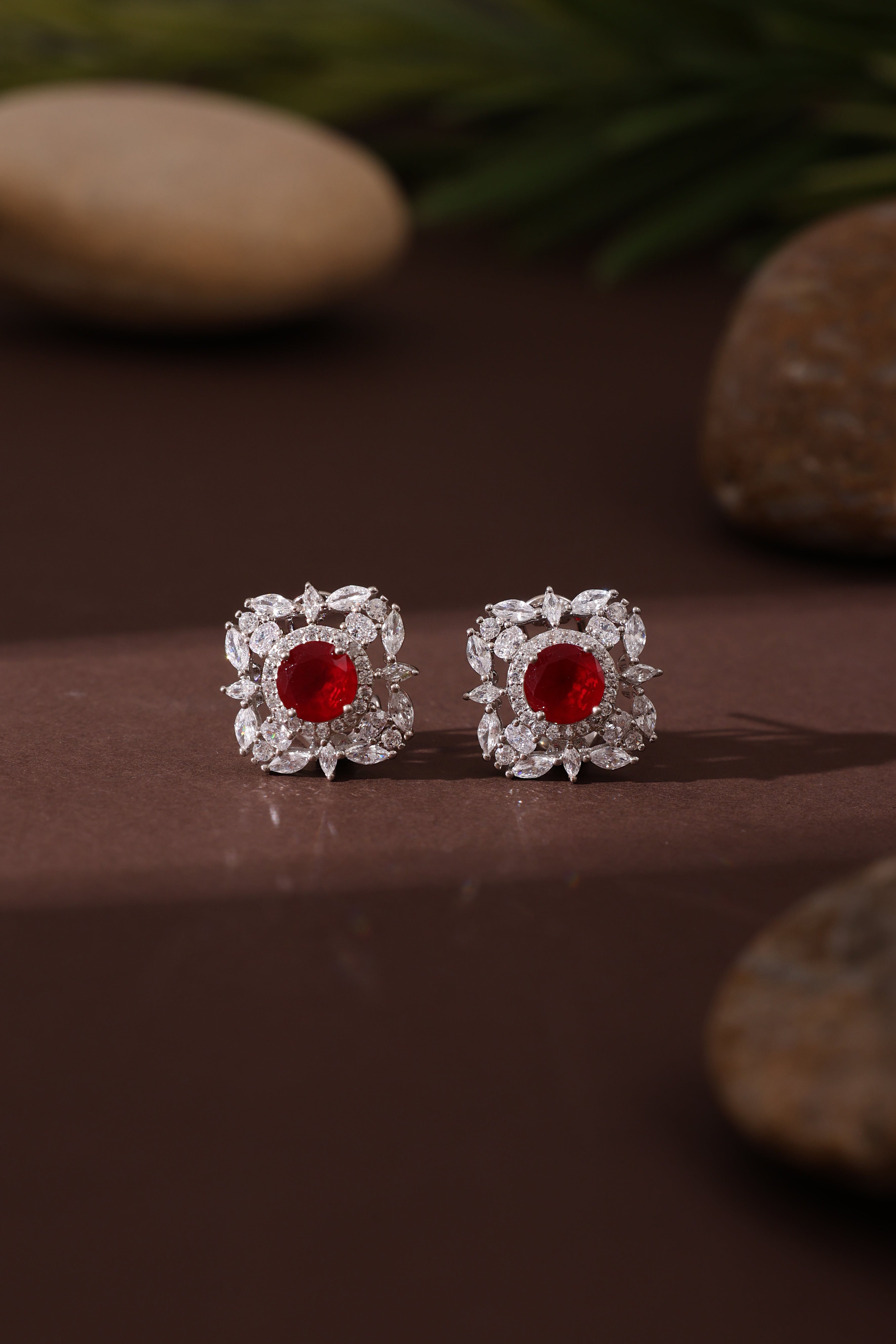 Elaraine Studs