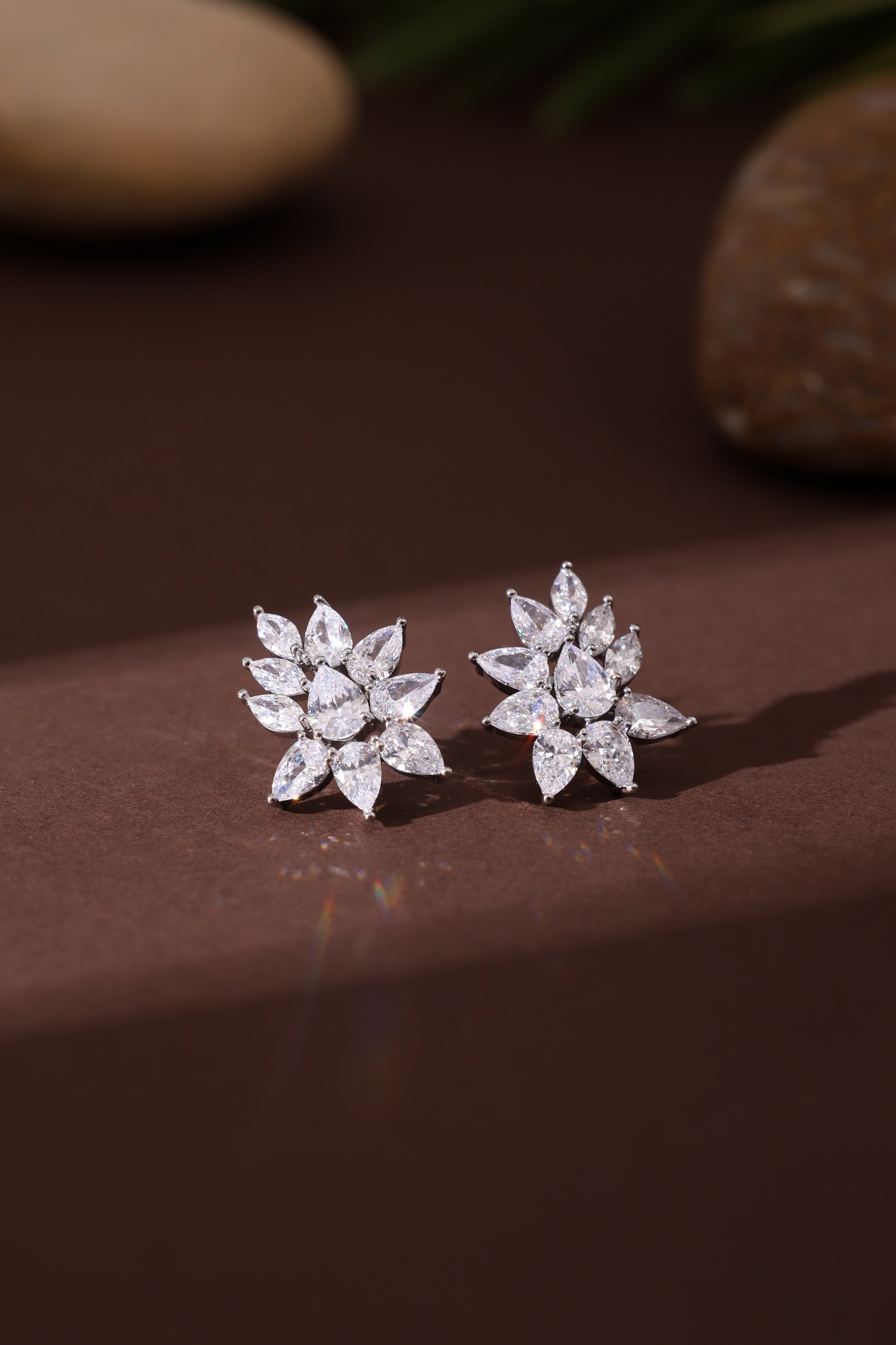 Avalora Studs