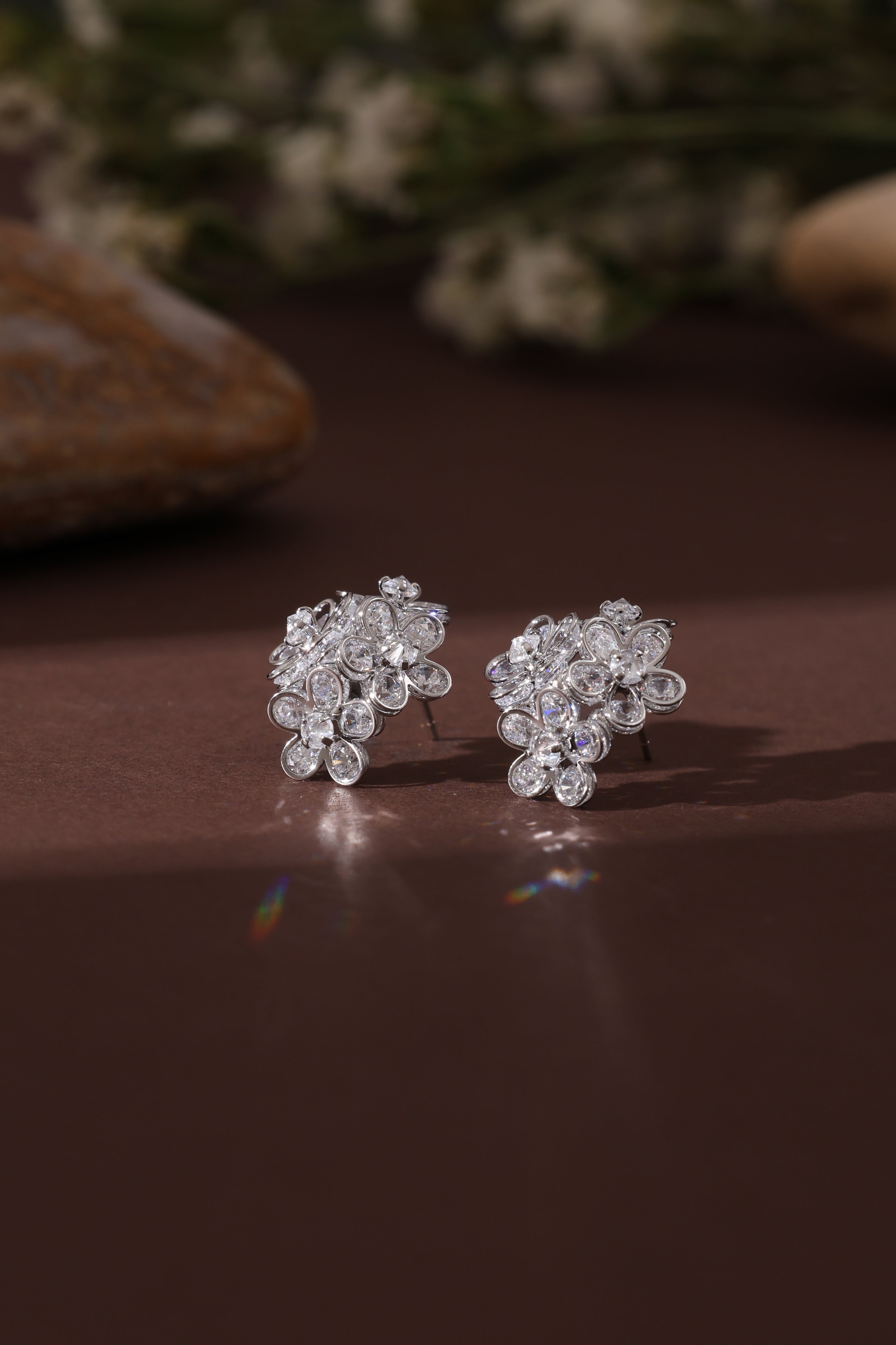 Miranovaq Studs
