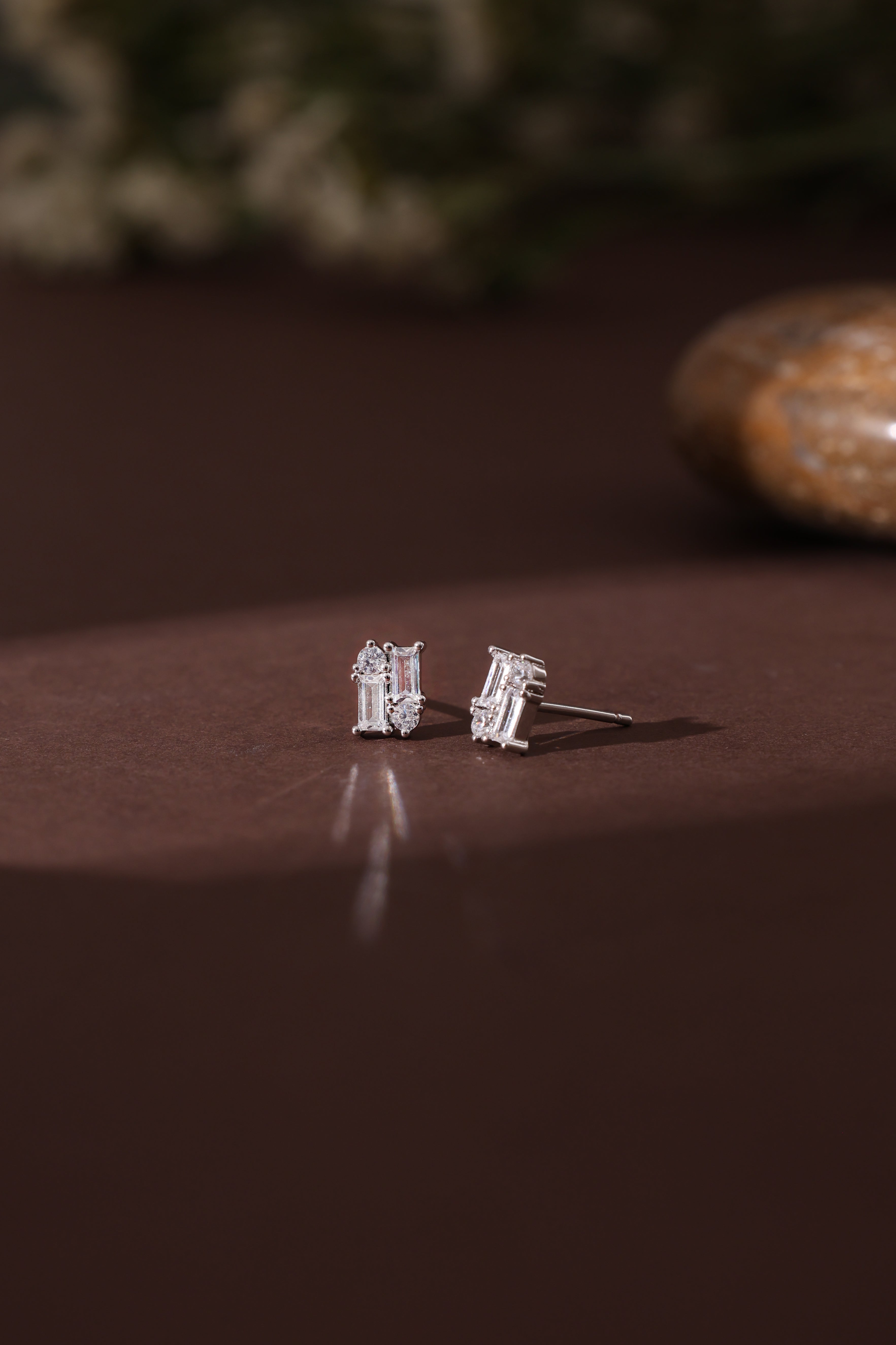 Novamira Studs