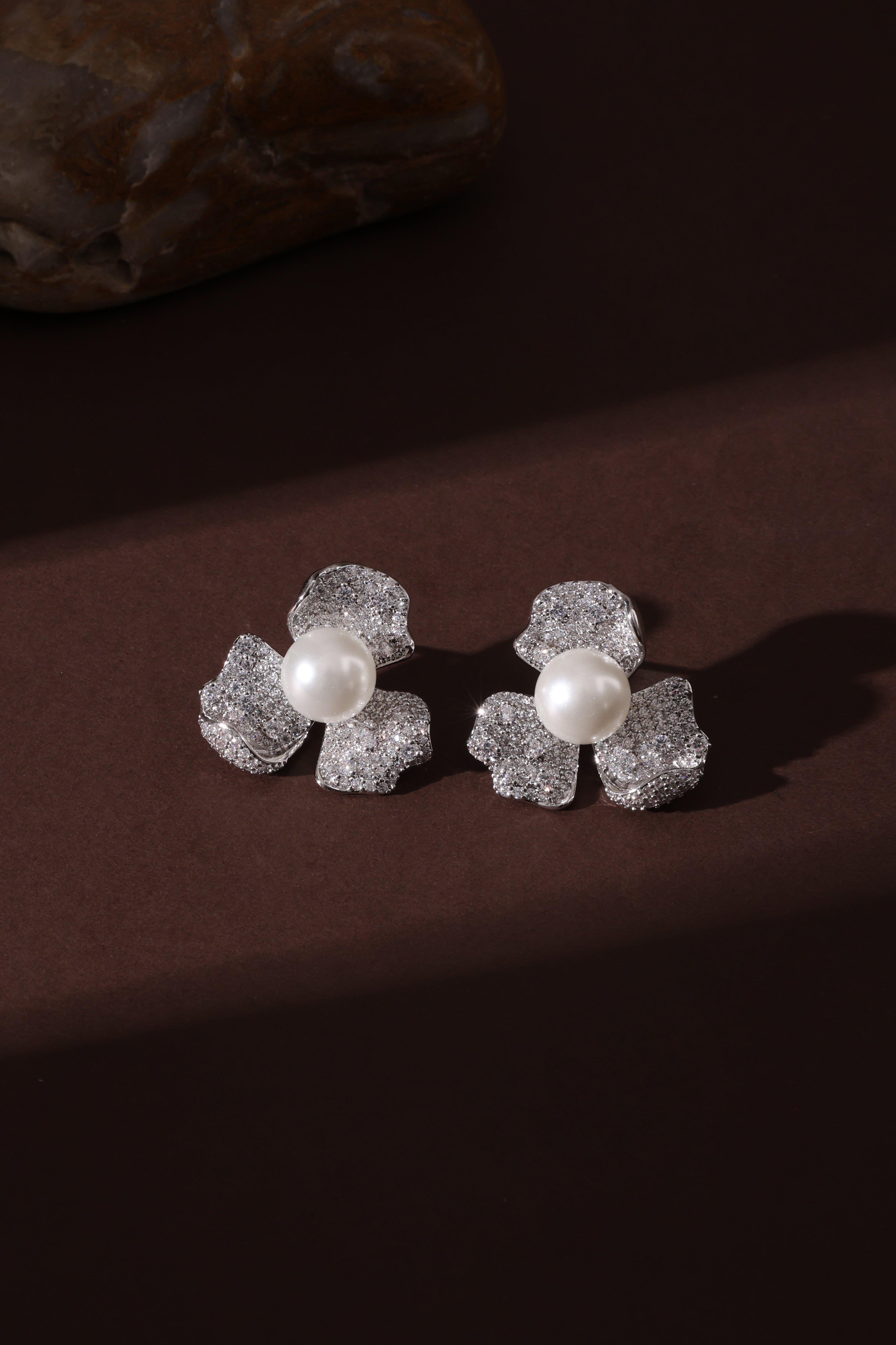 Serenia Studs