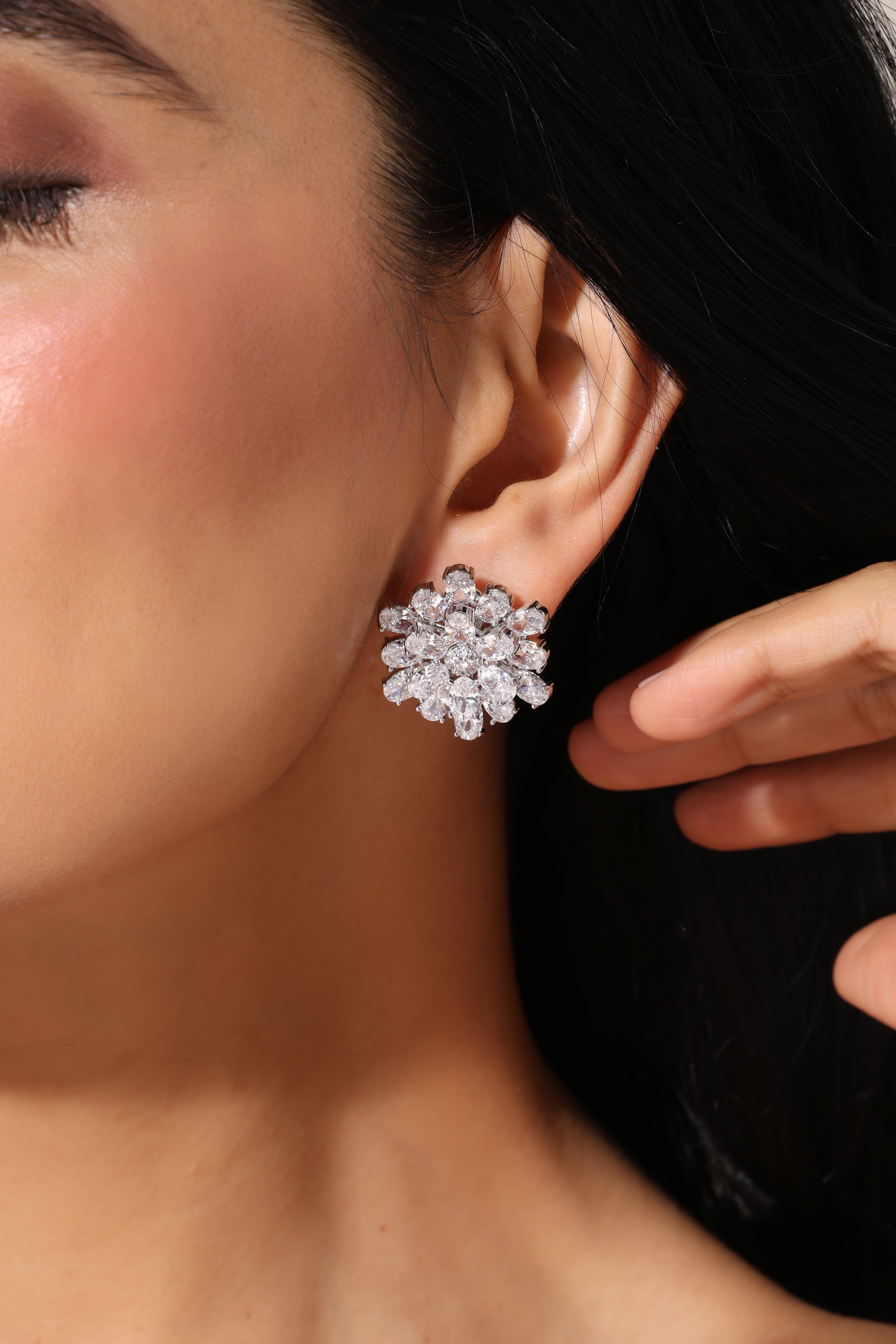 Jolina Studs