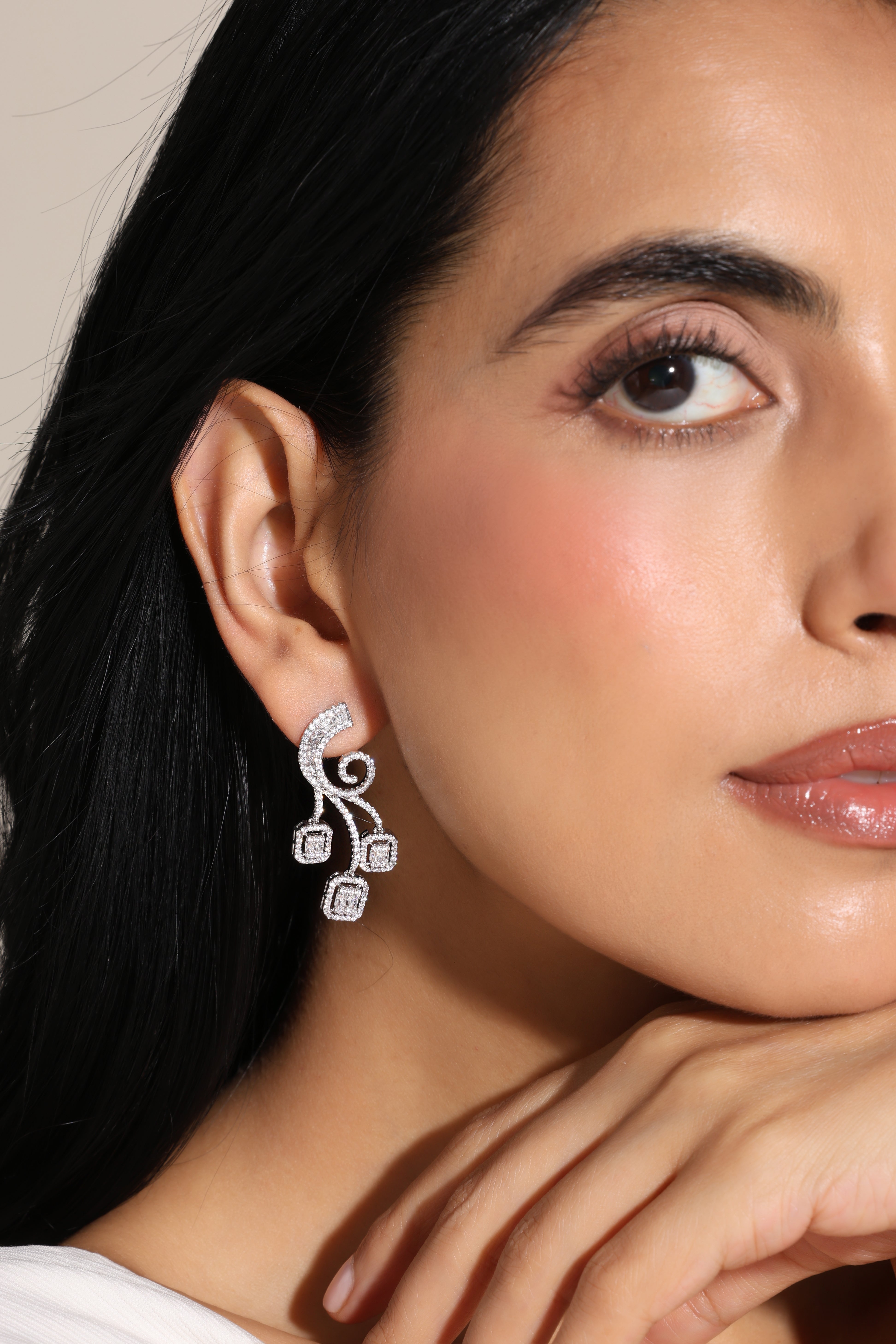 Serena Glow Earrings