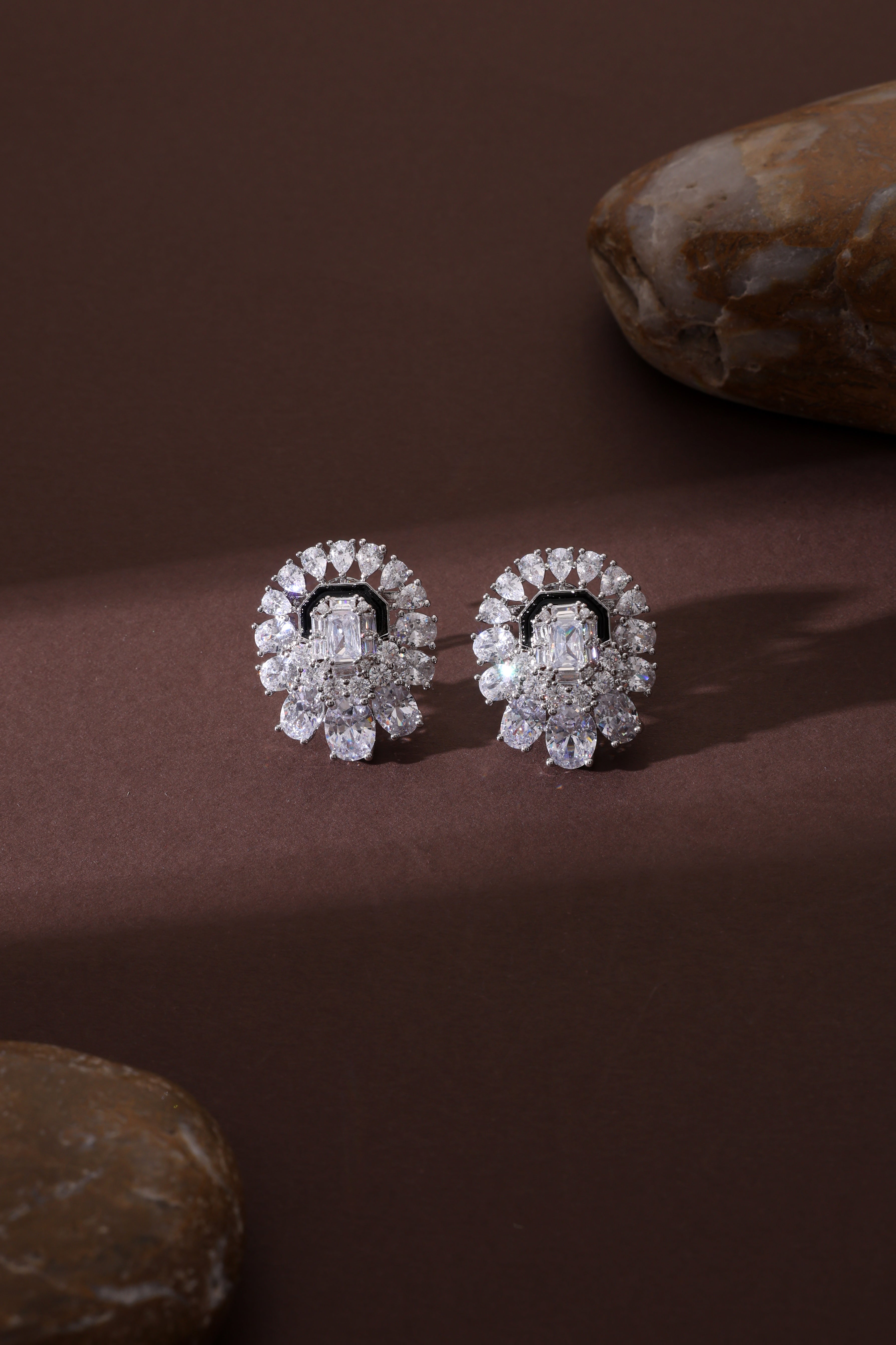 Belloria Studs
