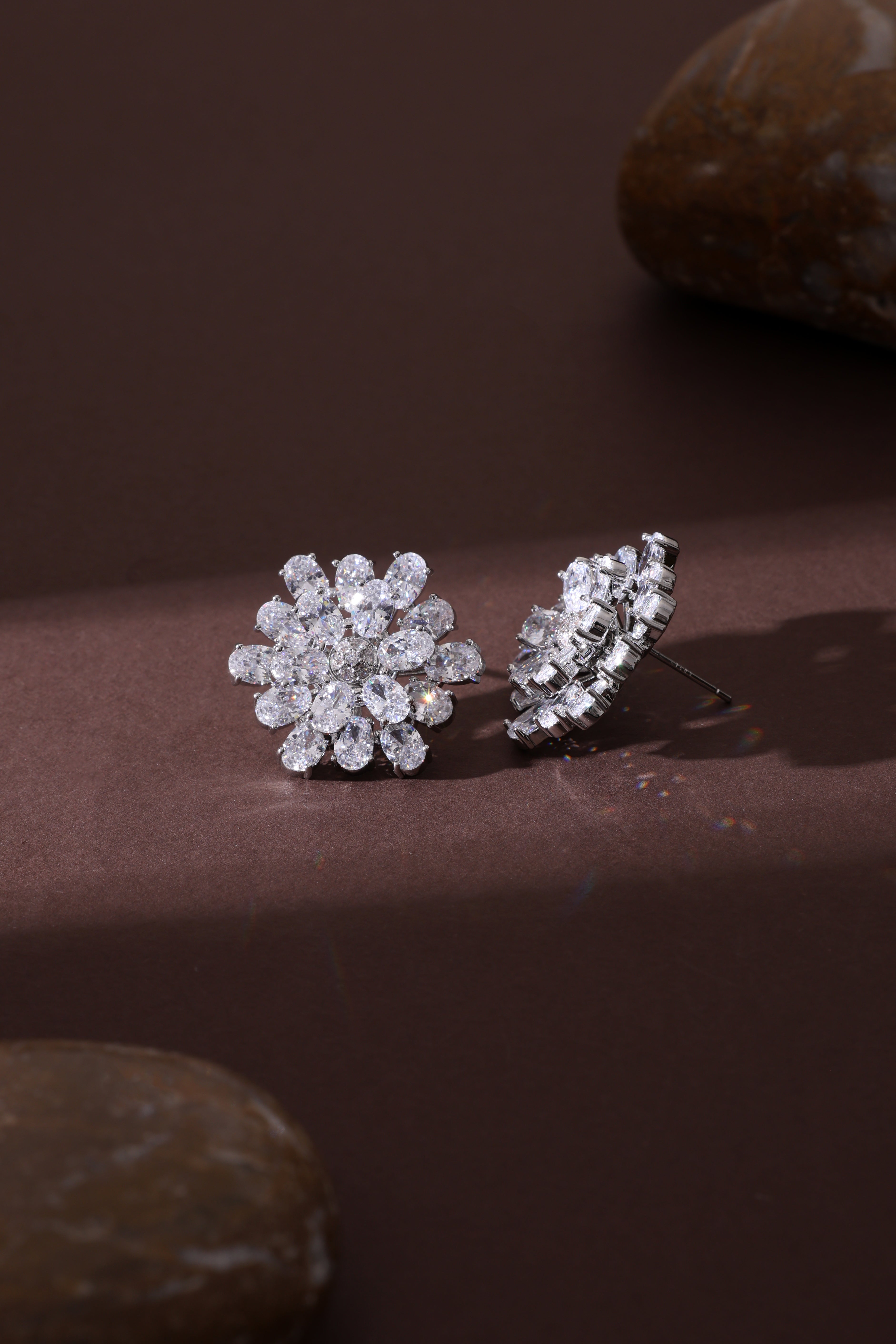 Jolina Studs