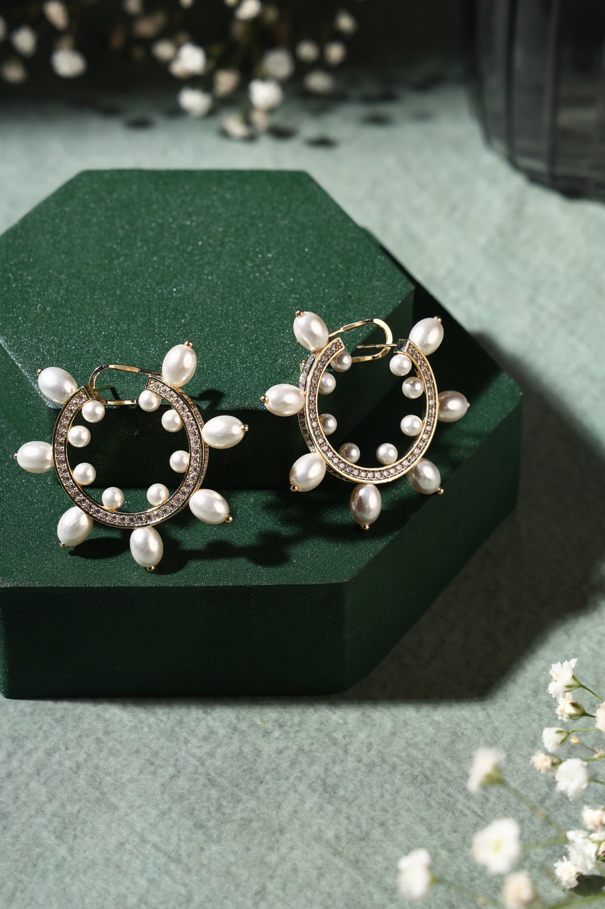 Elaria Pearl Sunburst Earrings