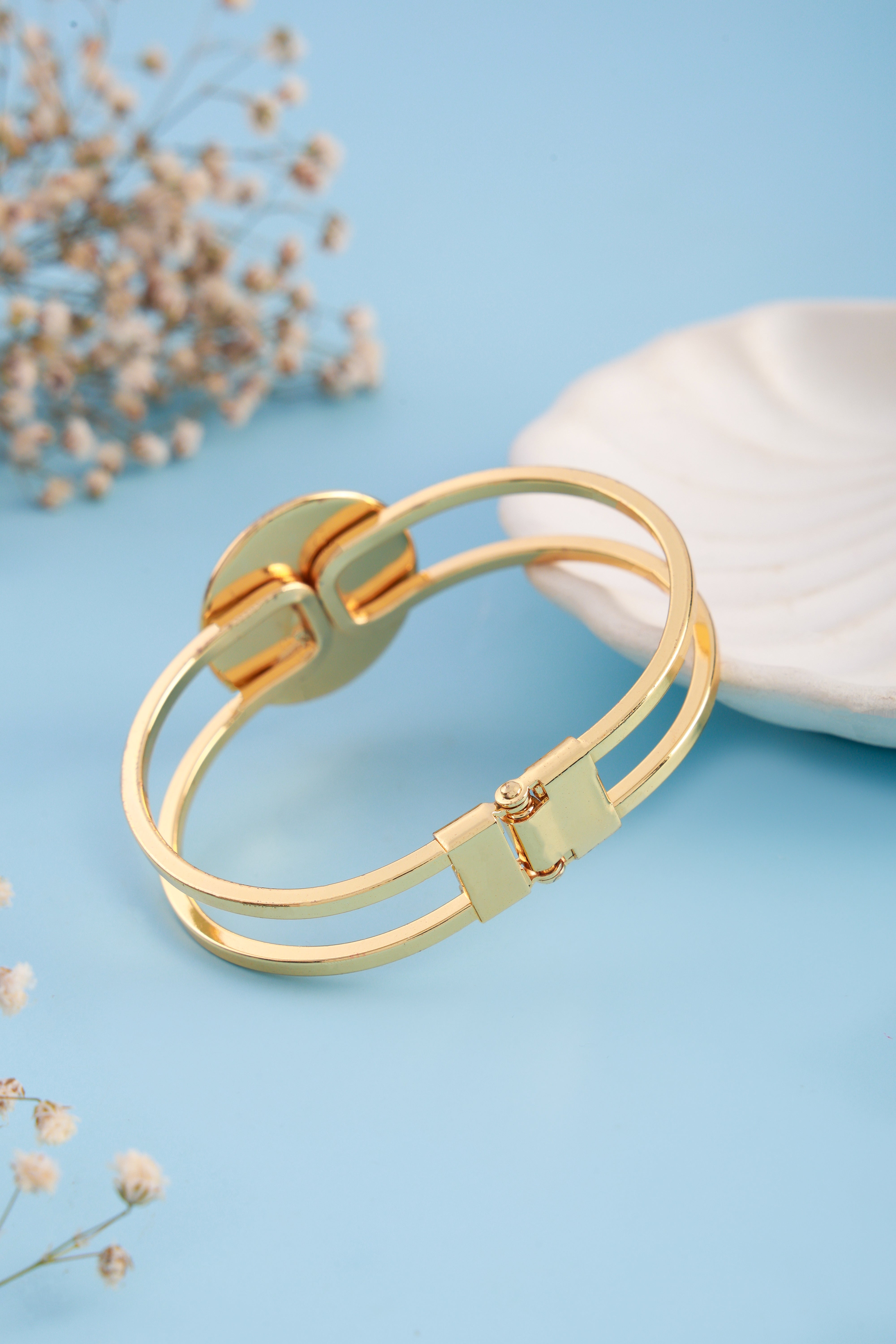 Edge Shine Bracelet