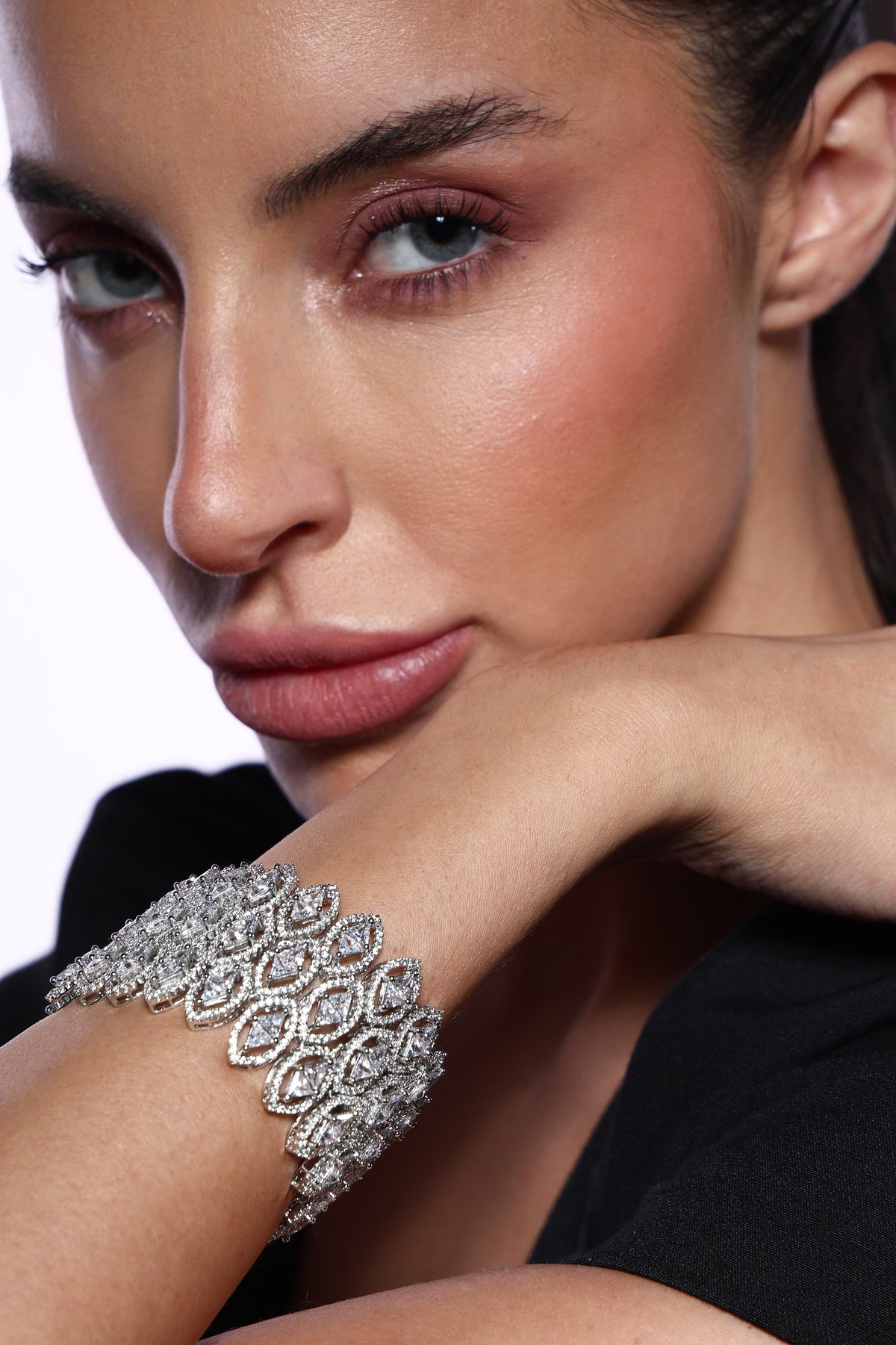 Étoile Crystal Statement Bracelet