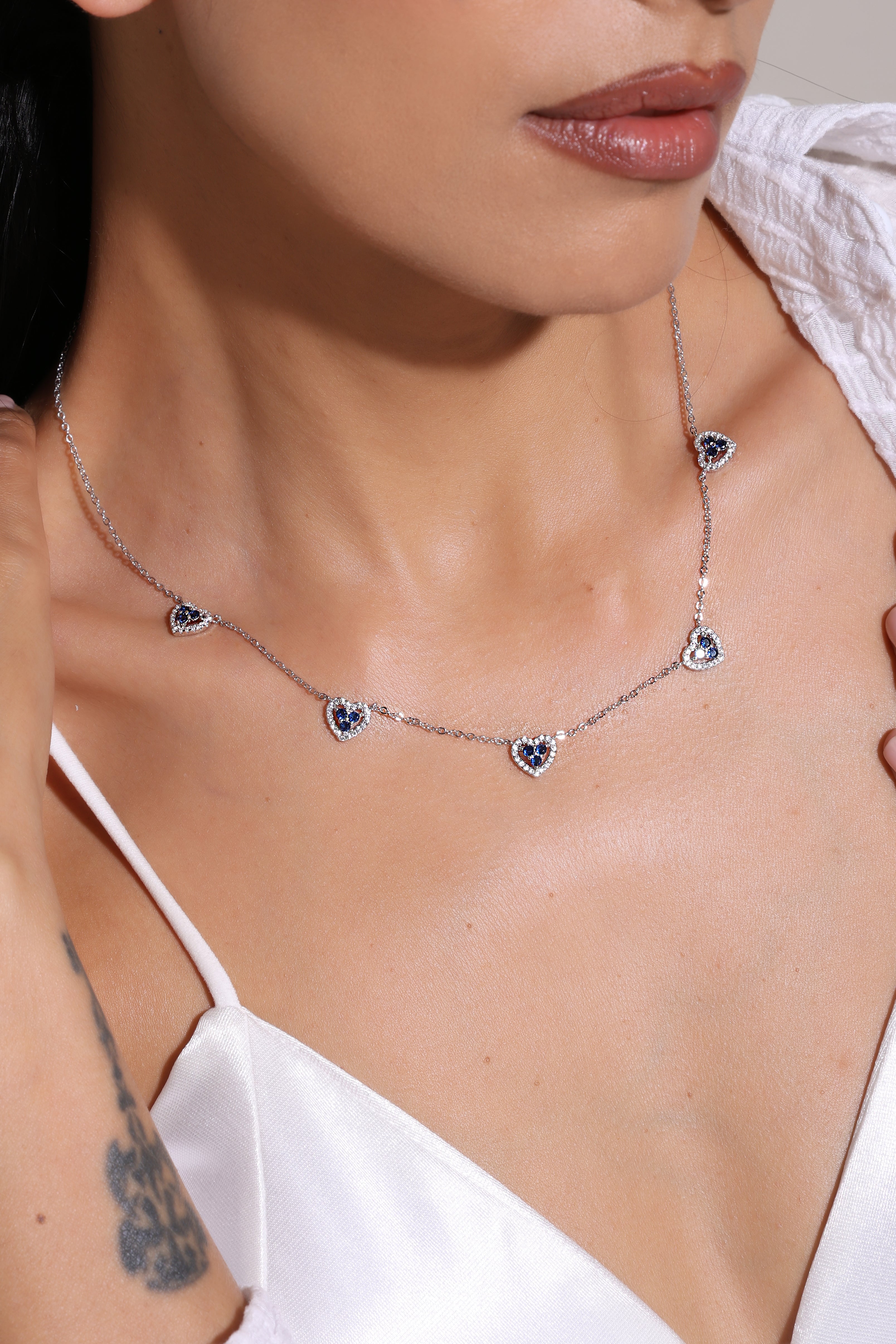 Veyro Neckchain