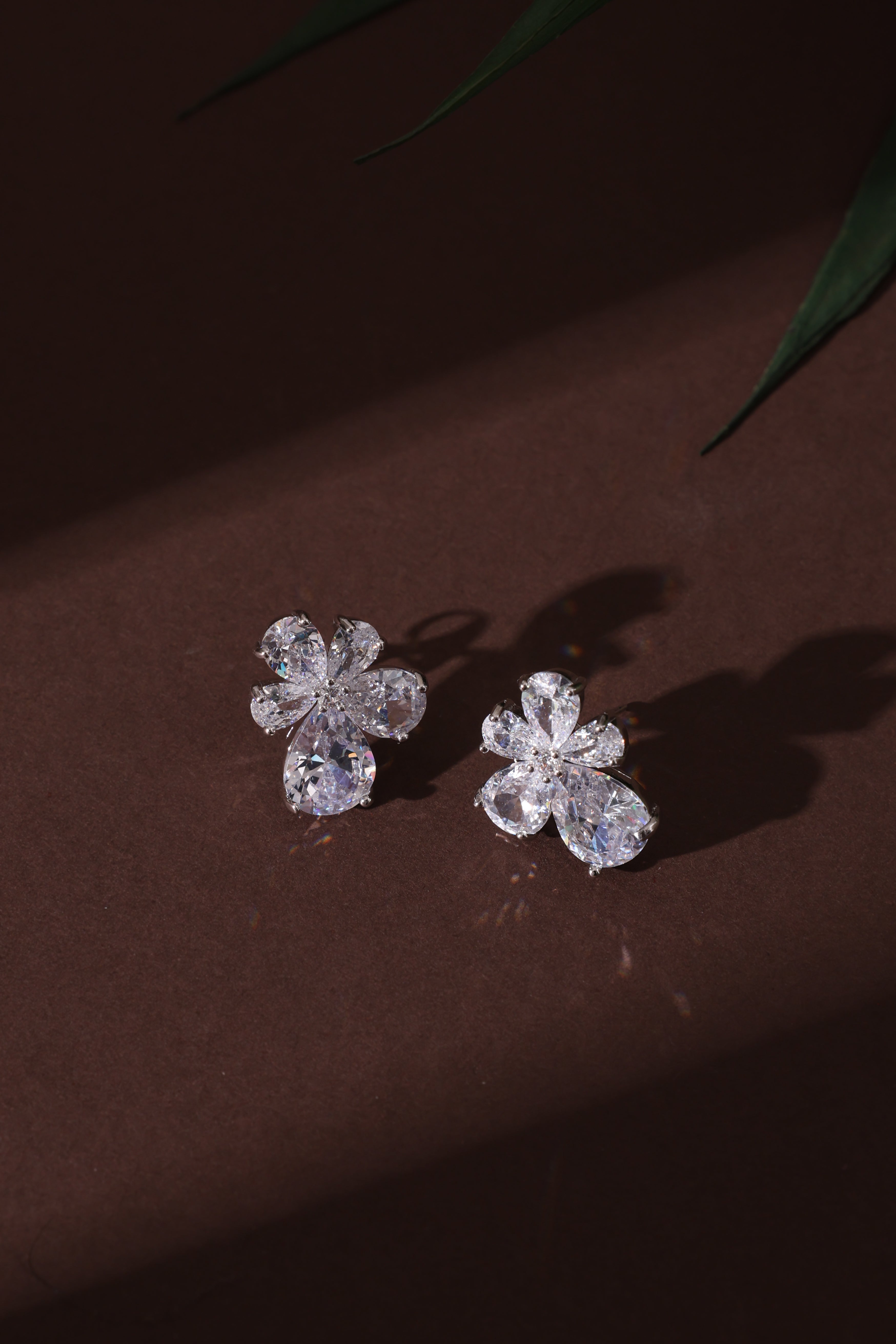 Veloura Studs