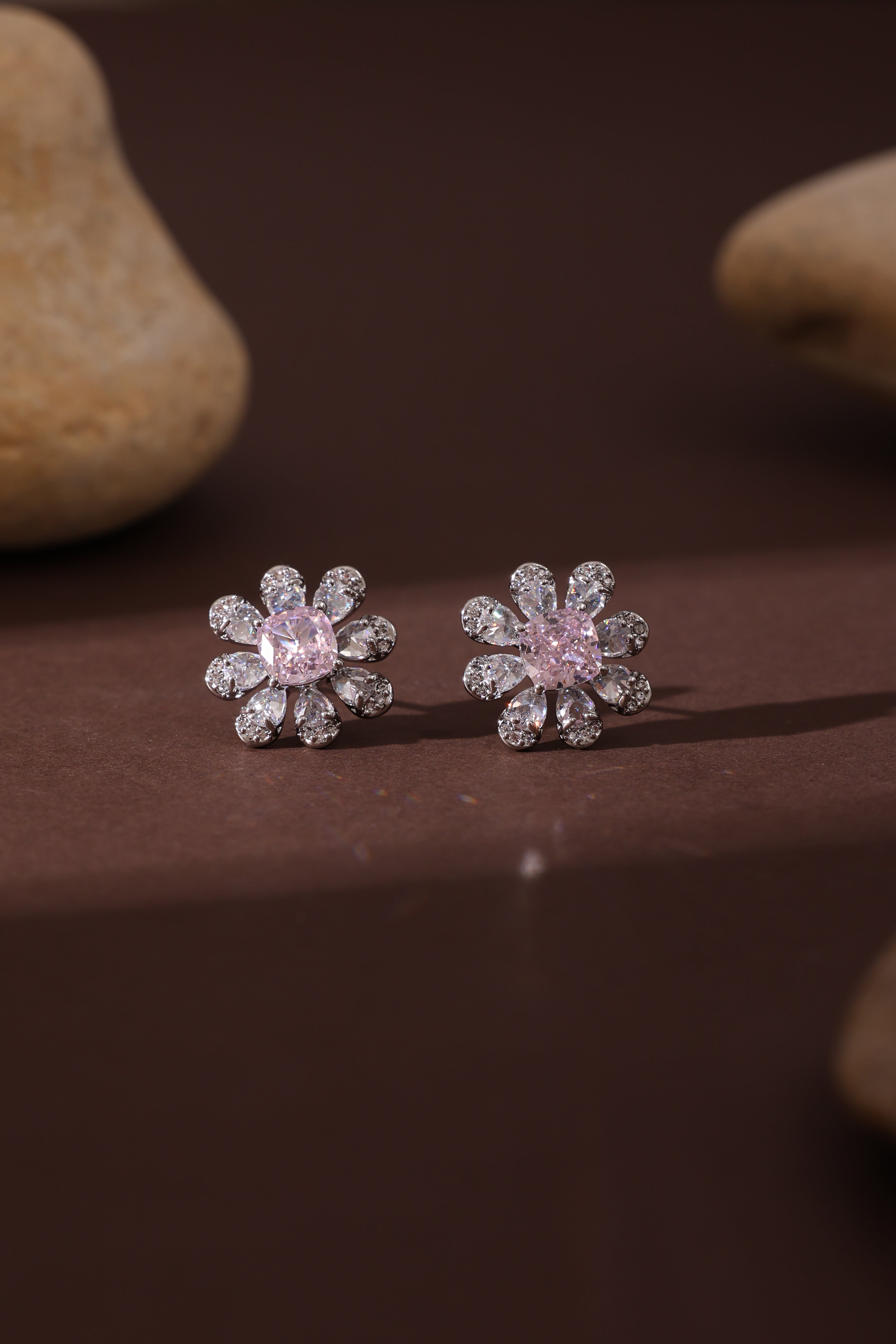 Sylvette Studs