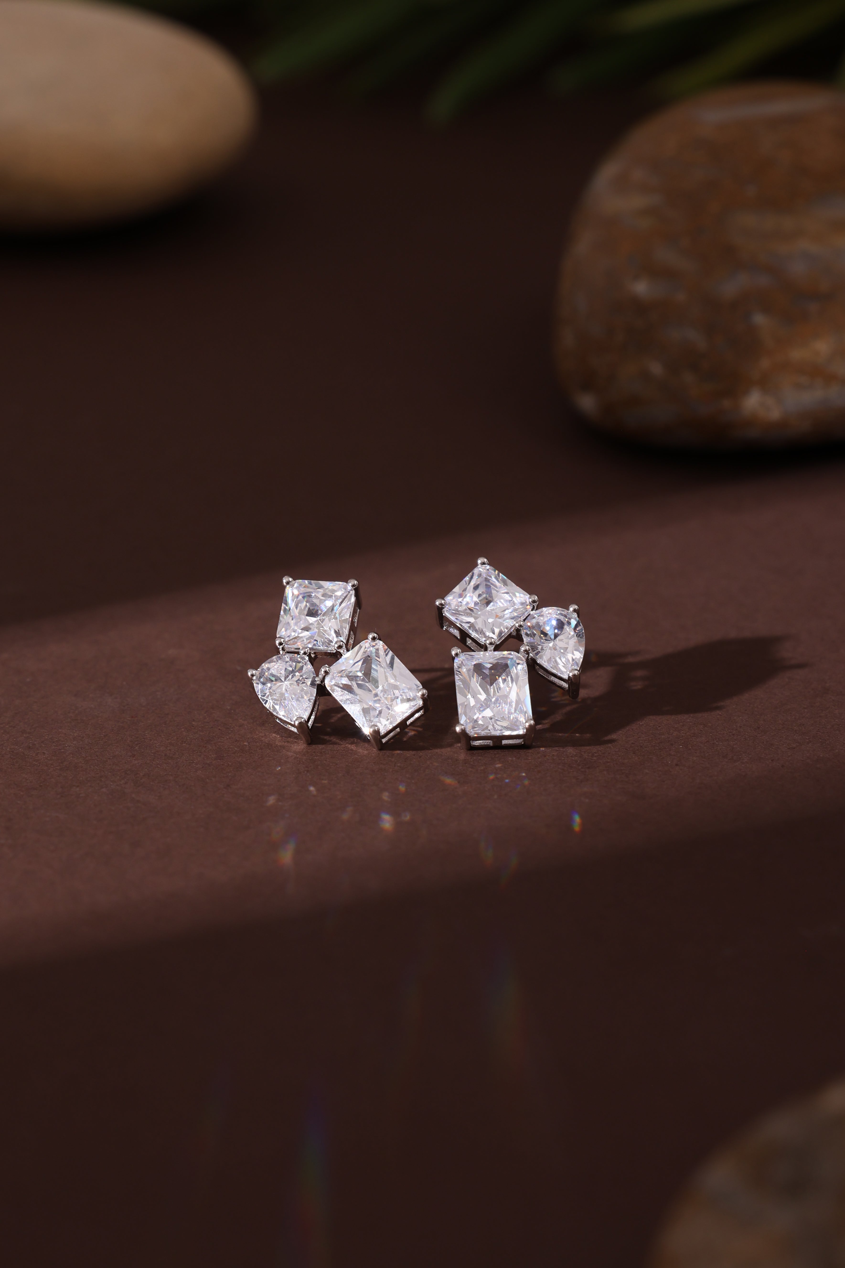 Solenne Studs
