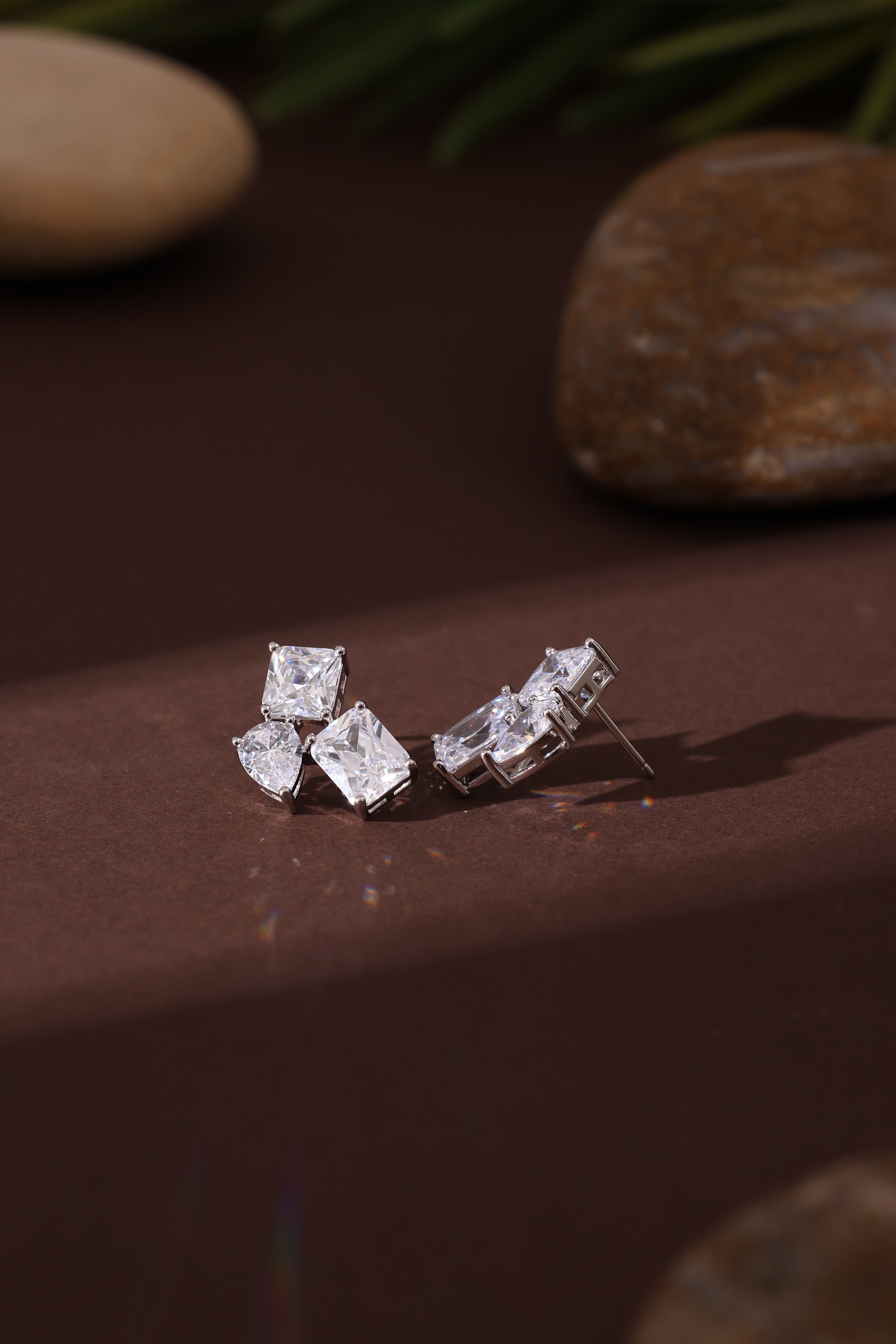 Solenne Studs