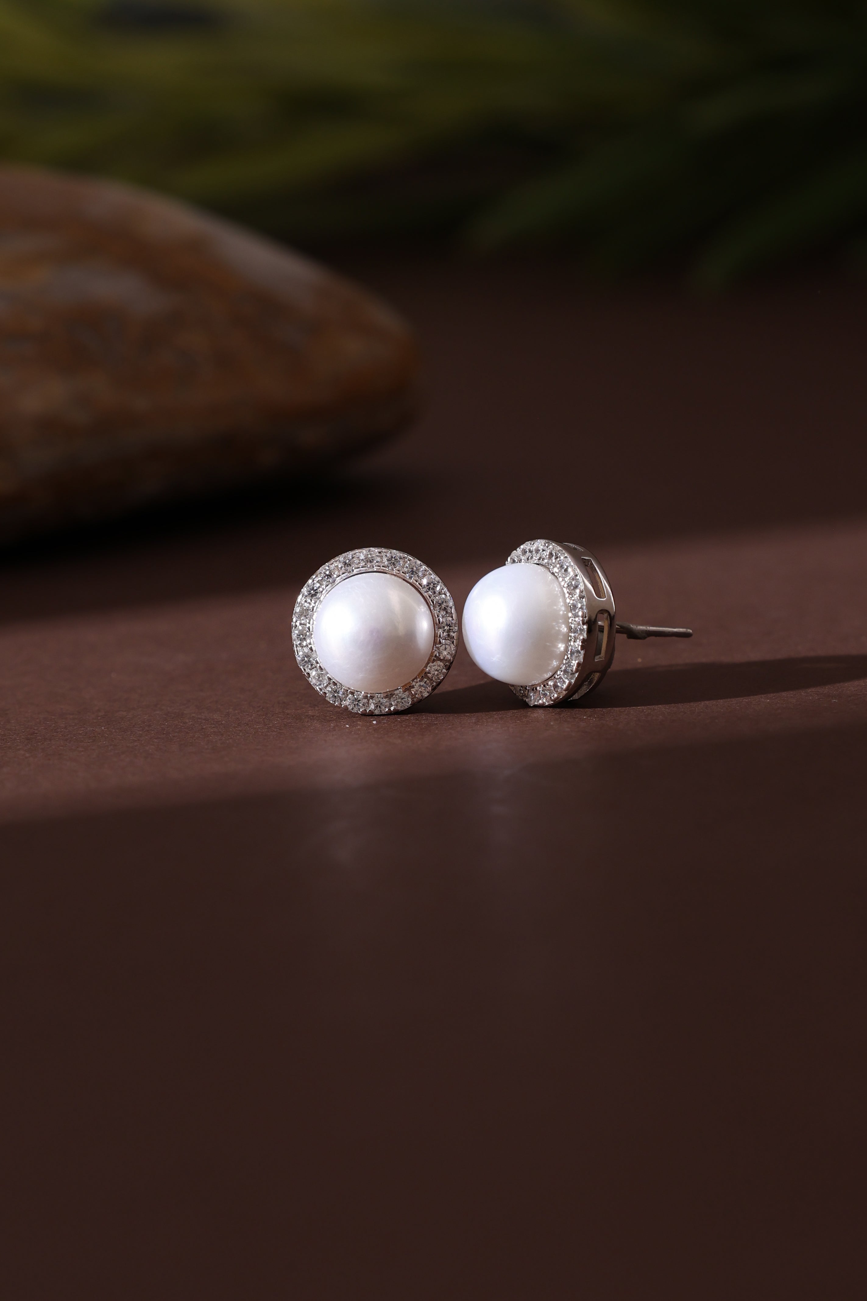 Elysande Studs