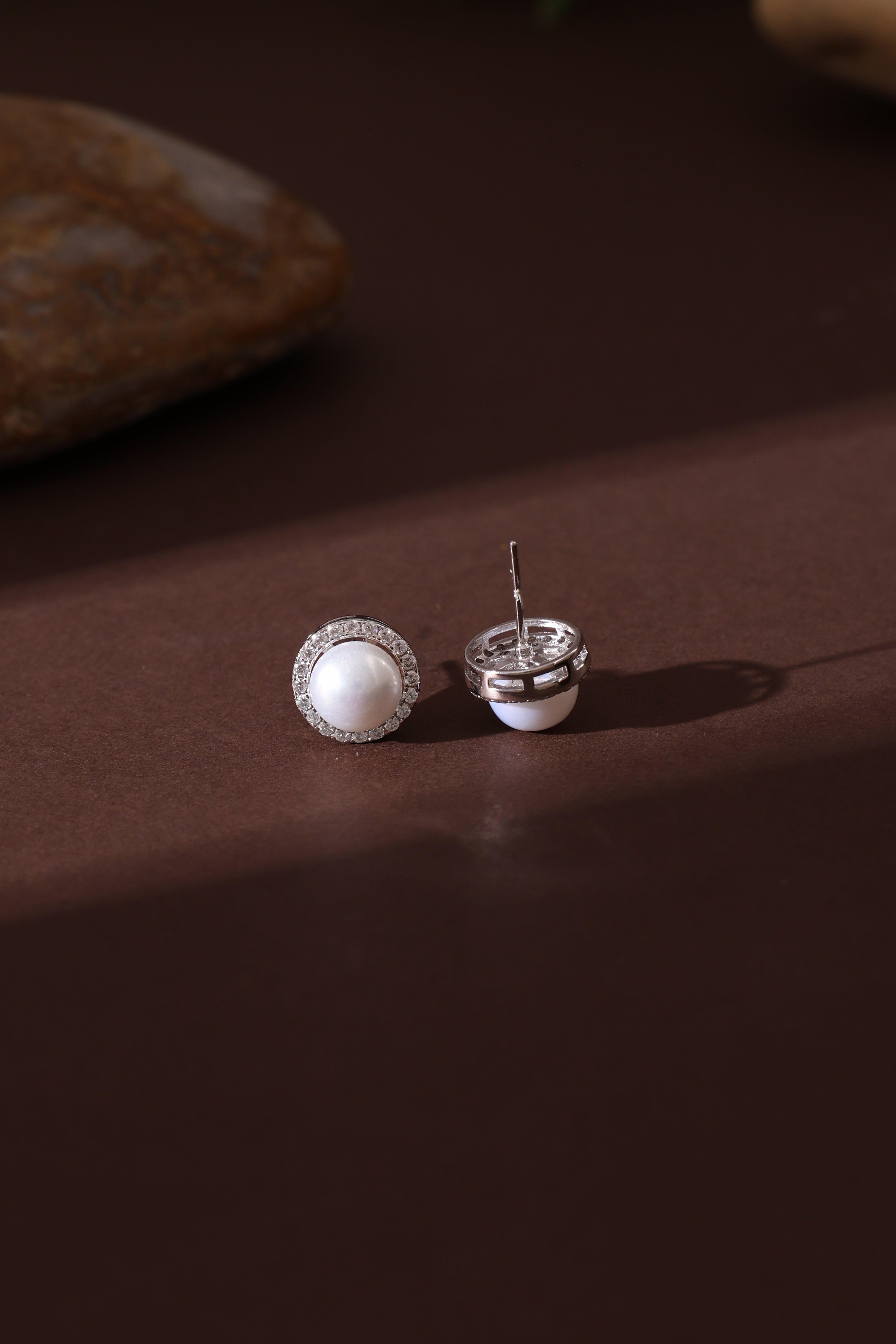 Elysande Studs