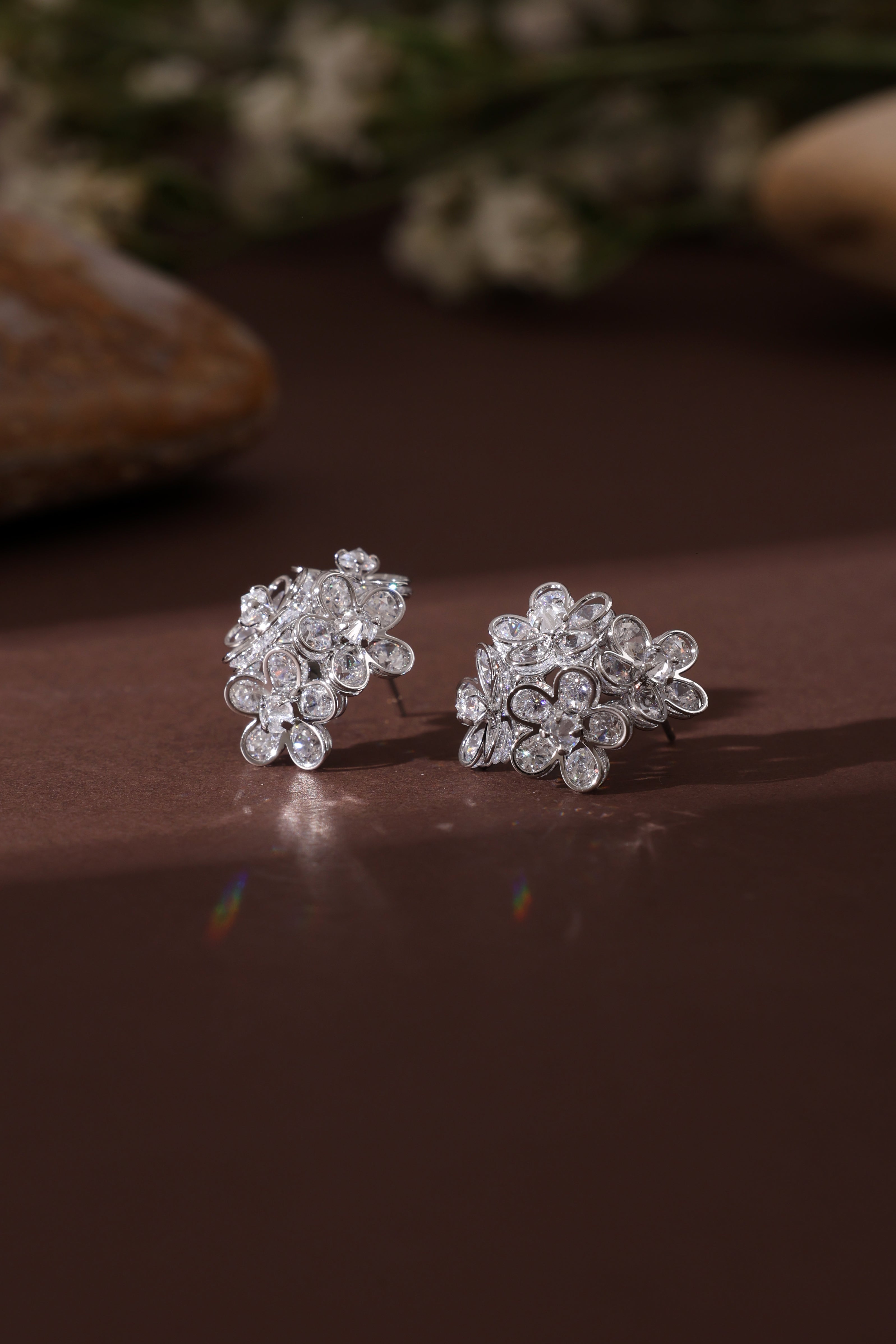 Miranovaq Studs