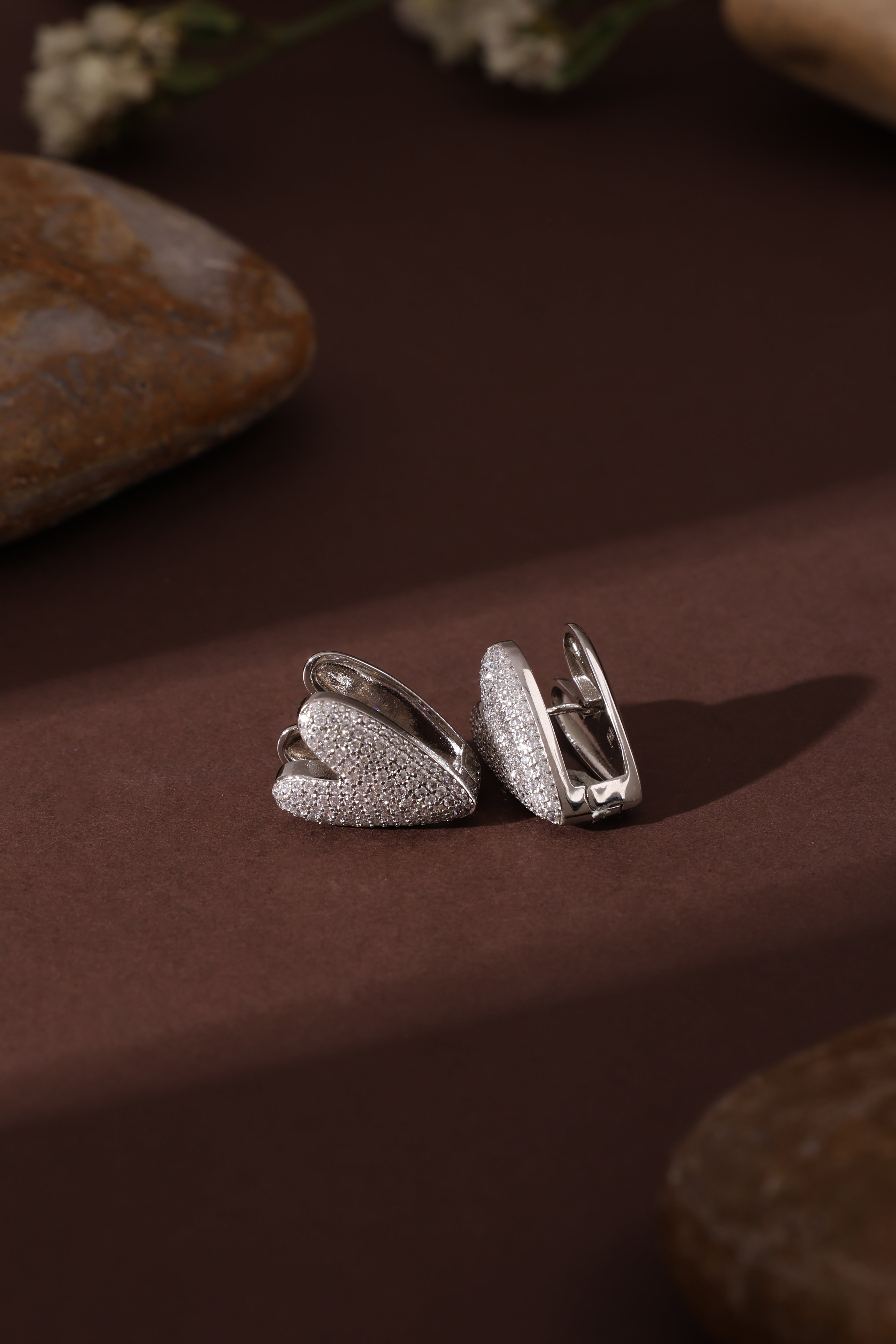 Bellessoraa Studs