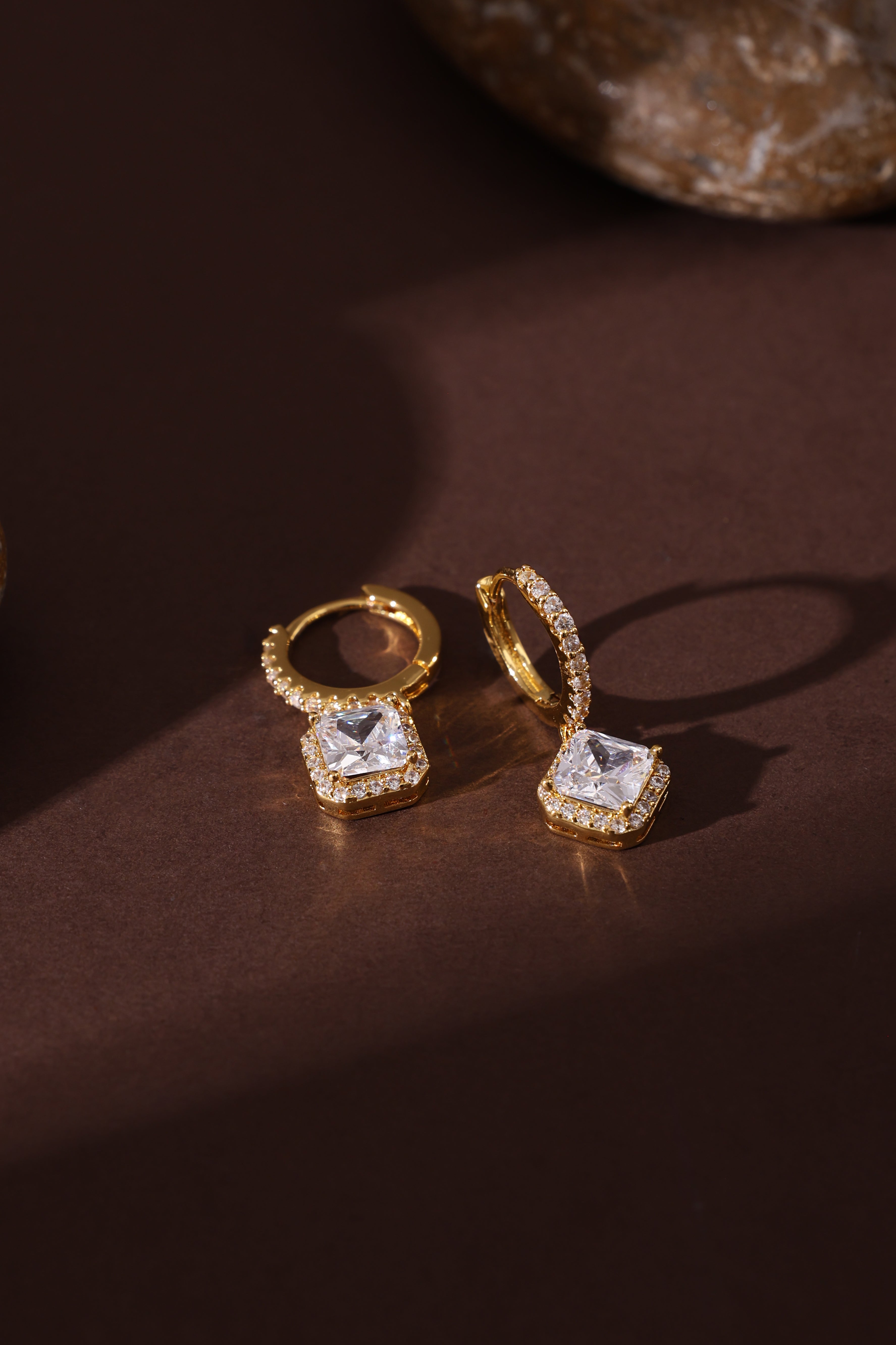 Fioravinah Earrings