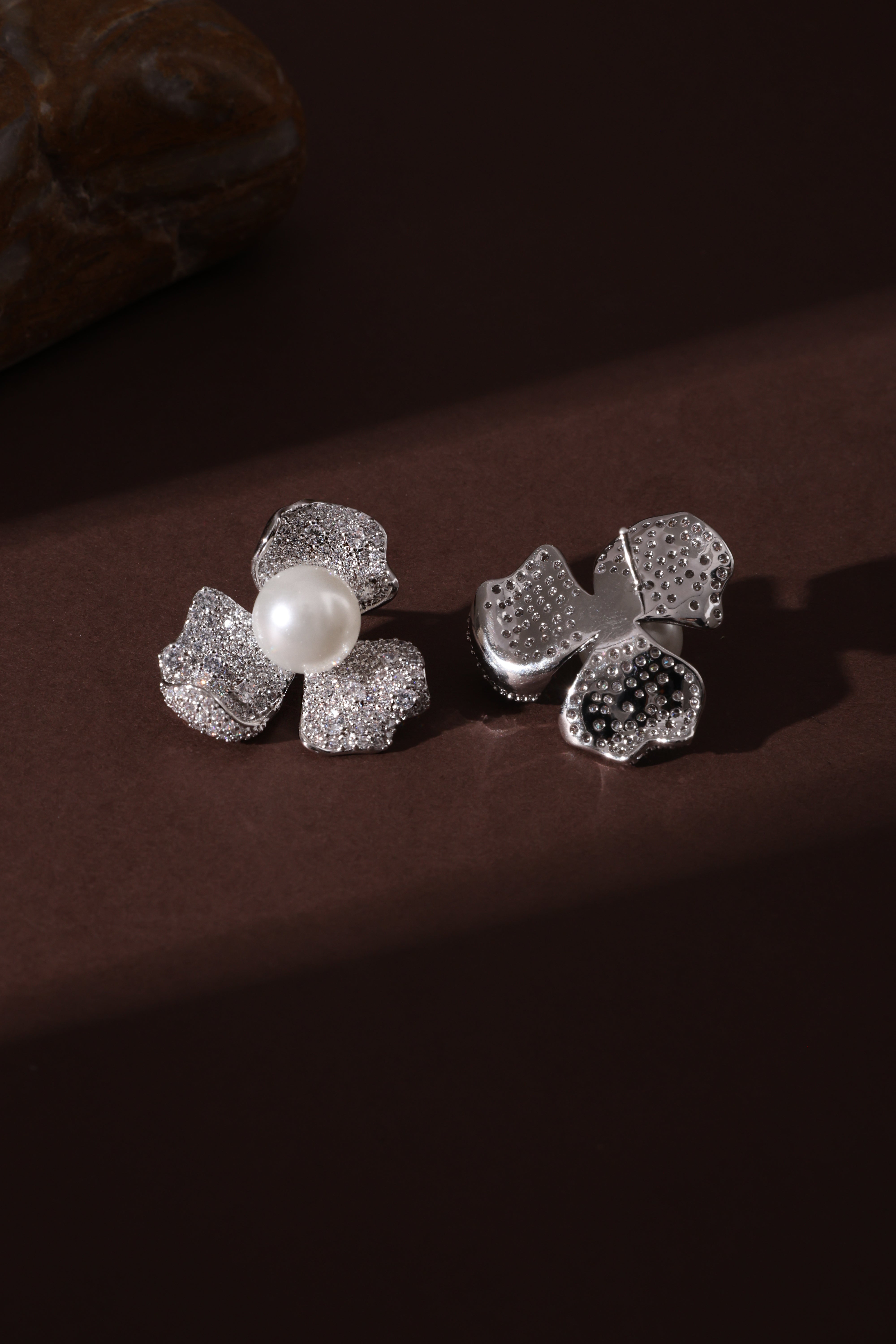 Serenia Studs