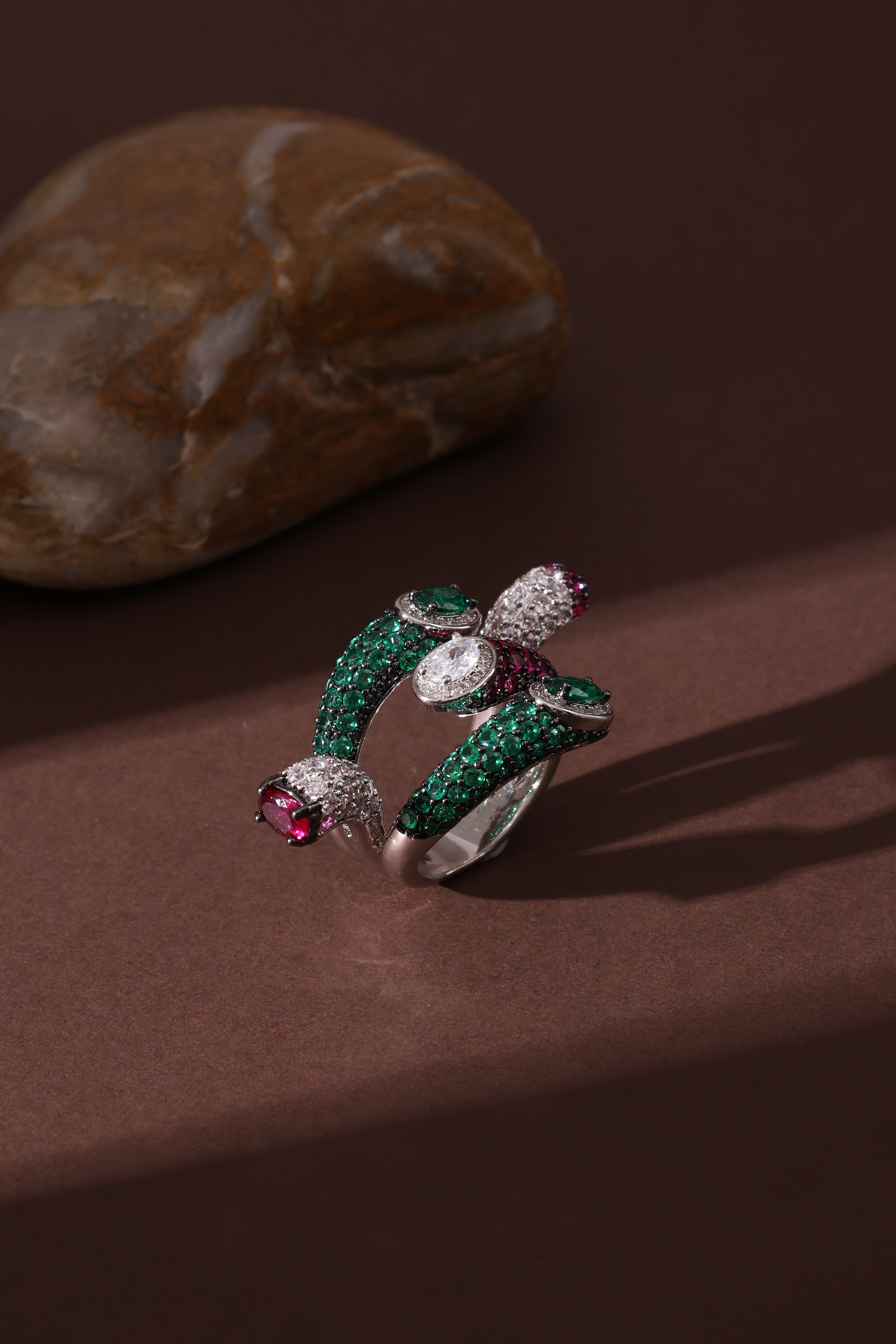 Veylisse Ring