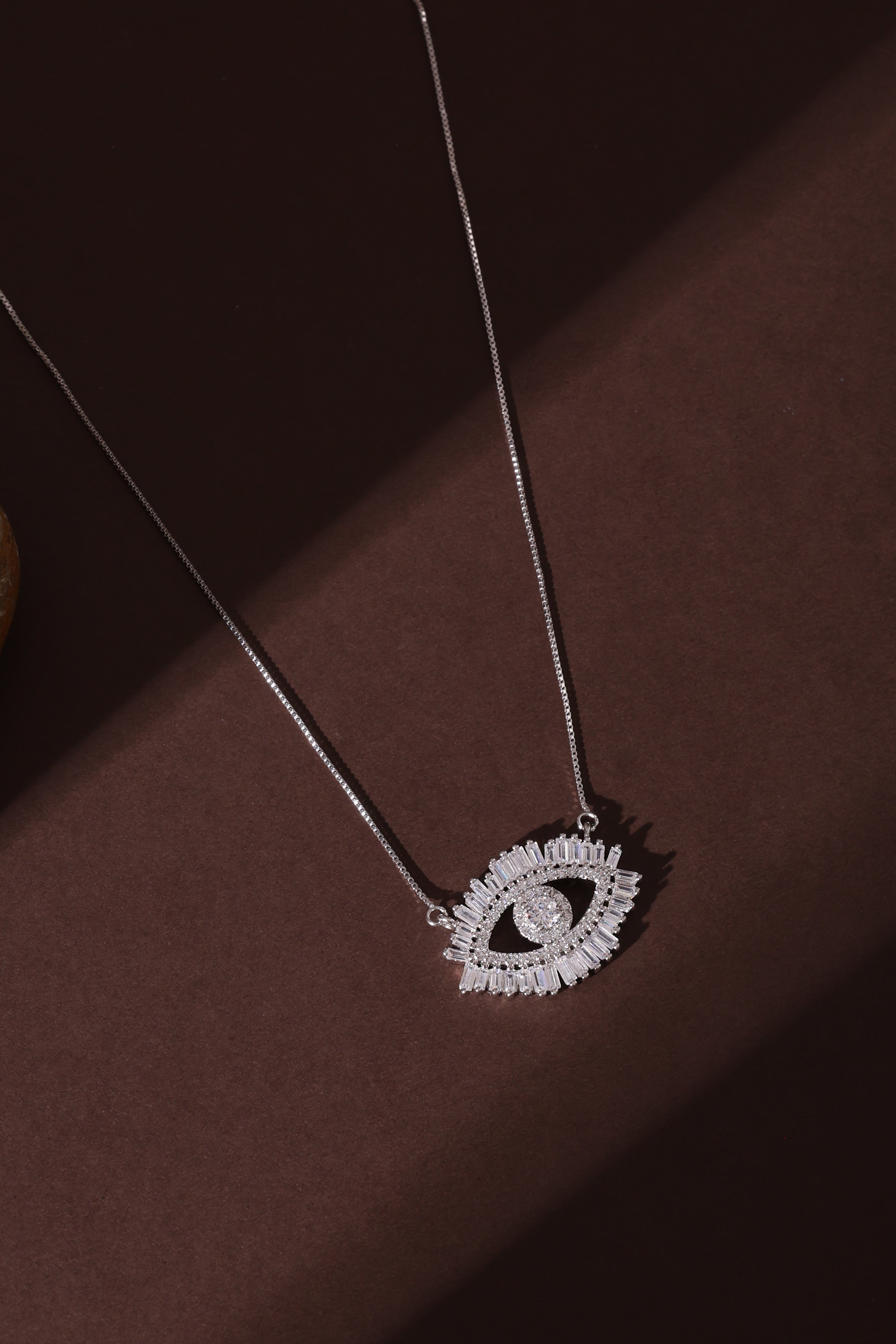 Aurevia Neckchain