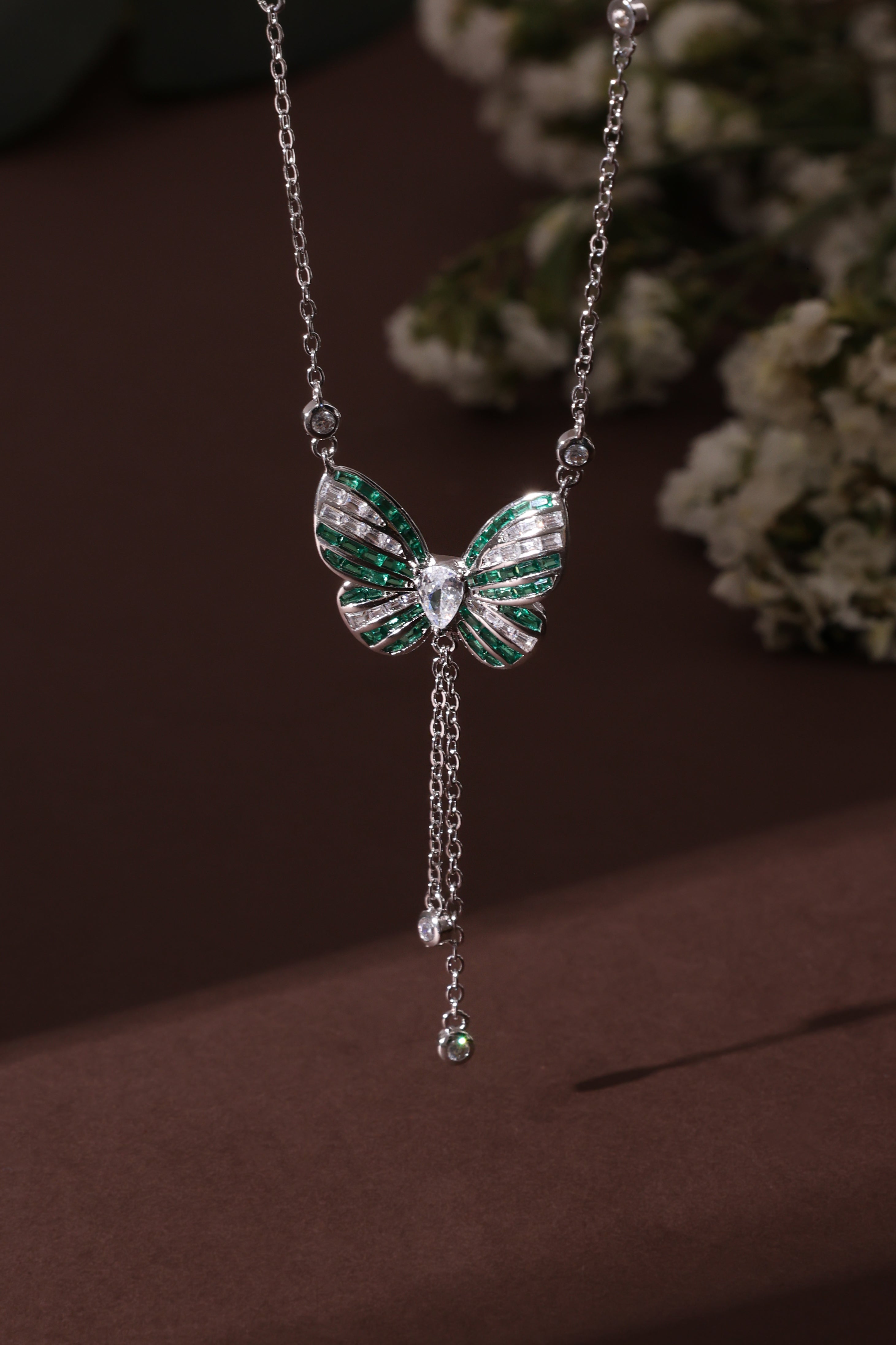 Zayelle Neckchain
