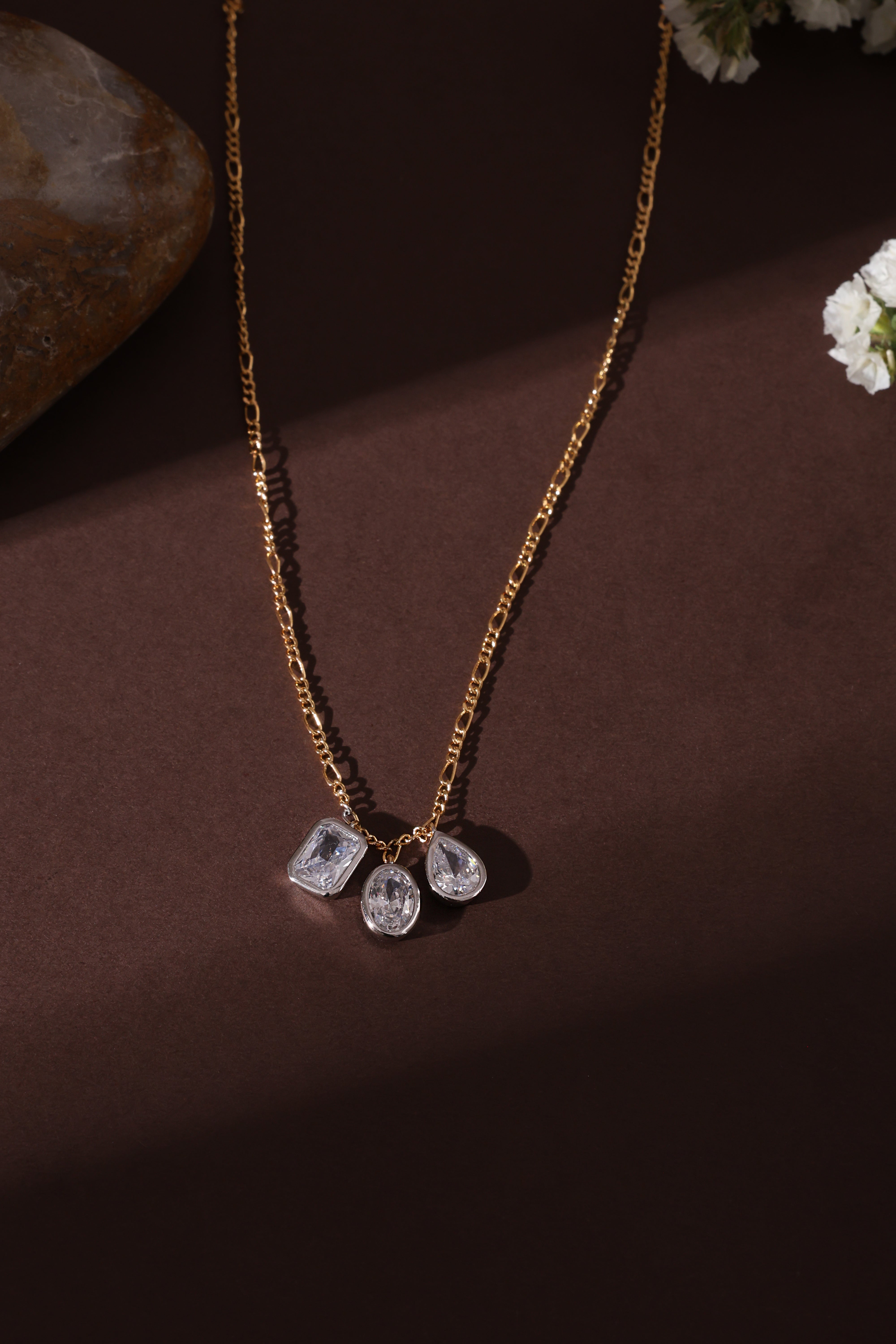 Nexora Neckchain