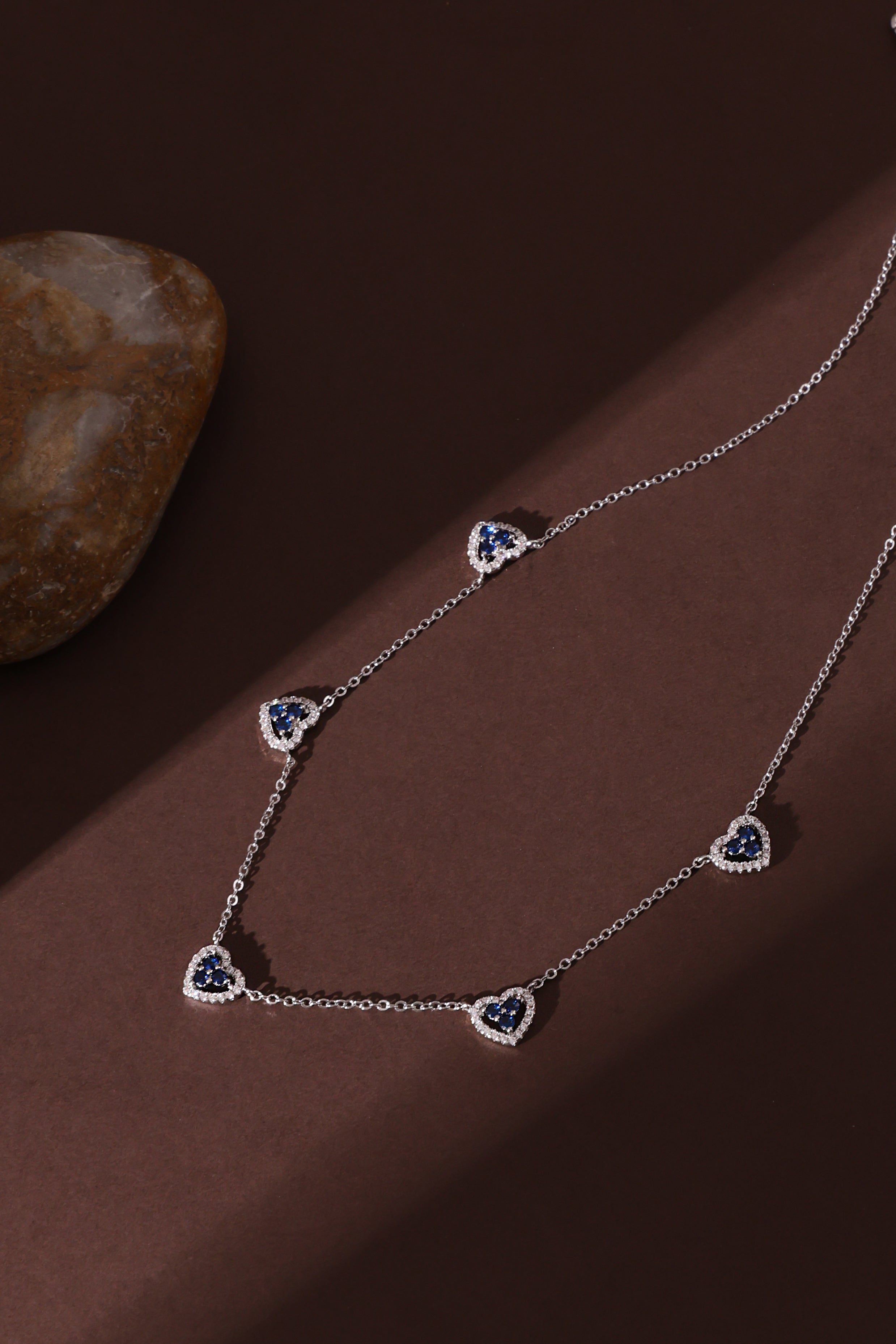 Veyro Neckchain